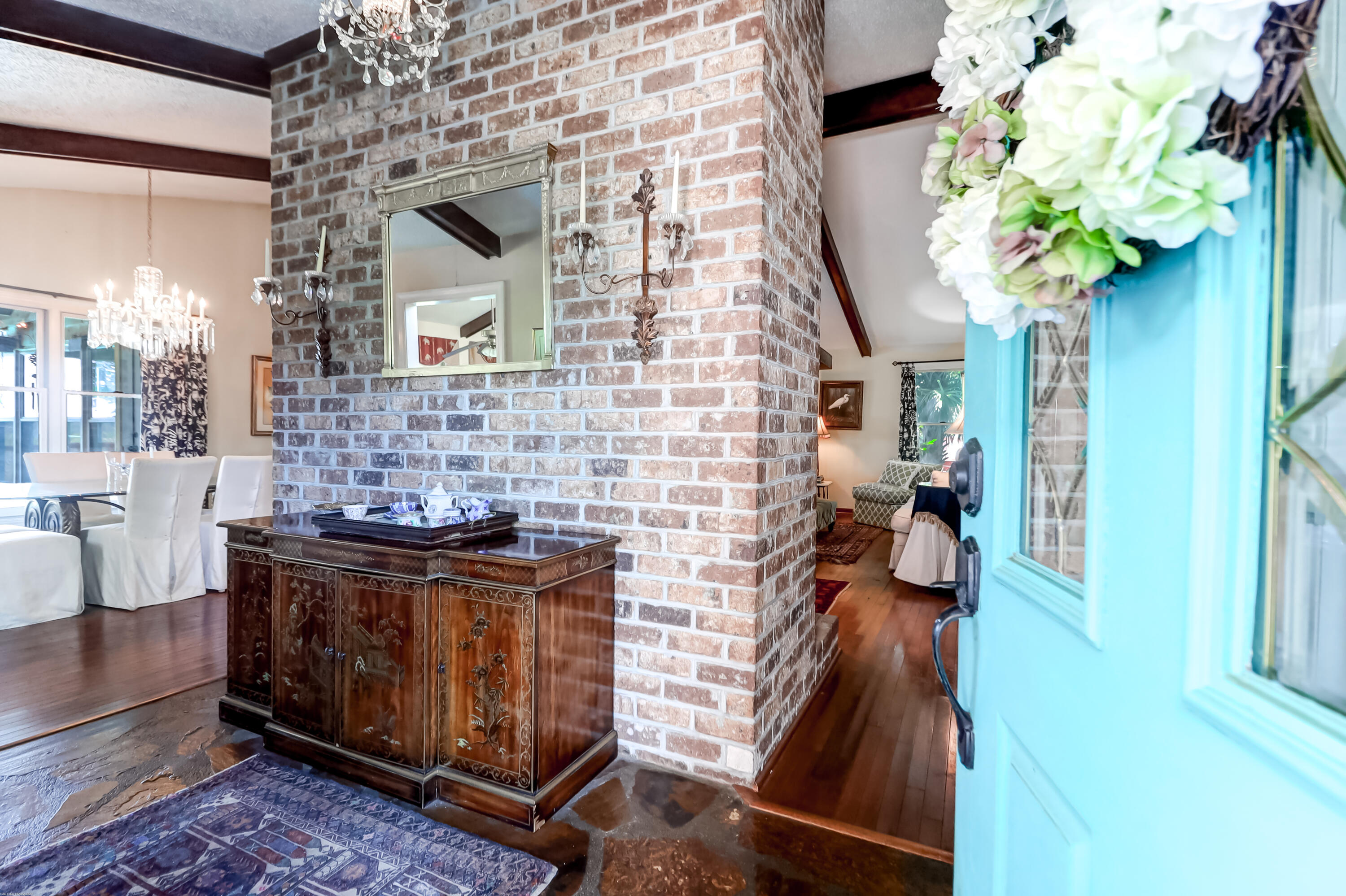 1586 Oak Island Drive