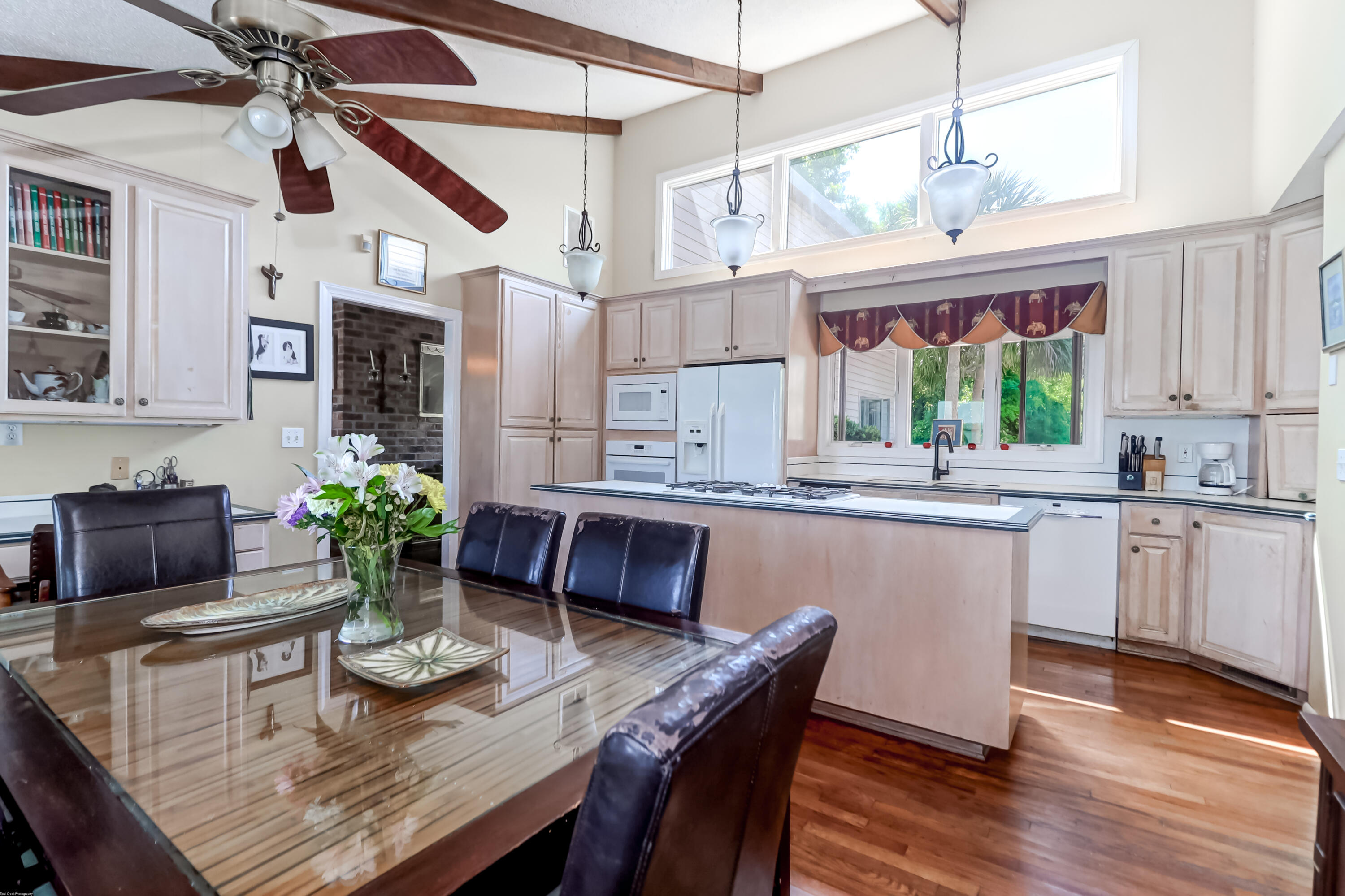 1586 Oak Island Drive