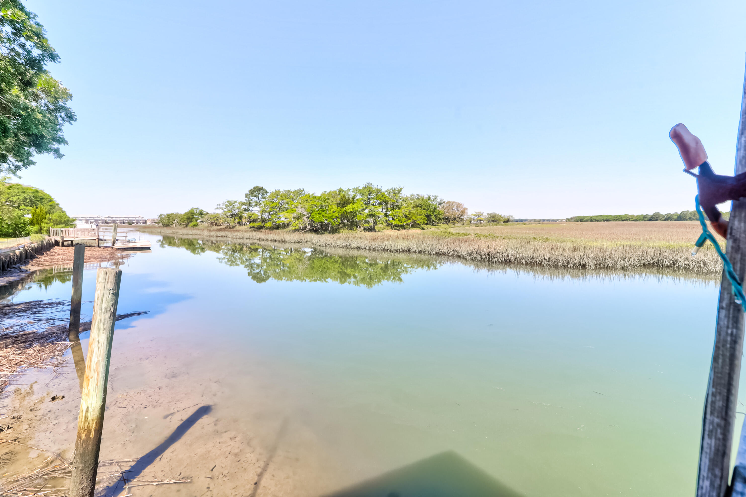 1586 Oak Island Drive