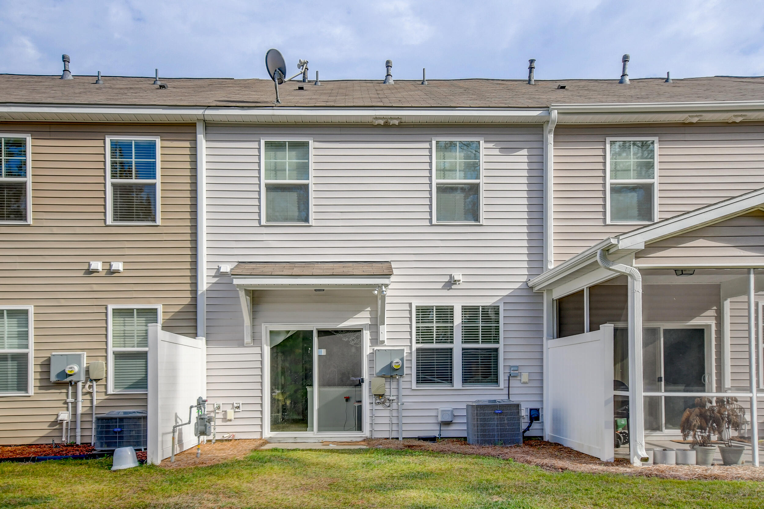 647 Hilchot Drive