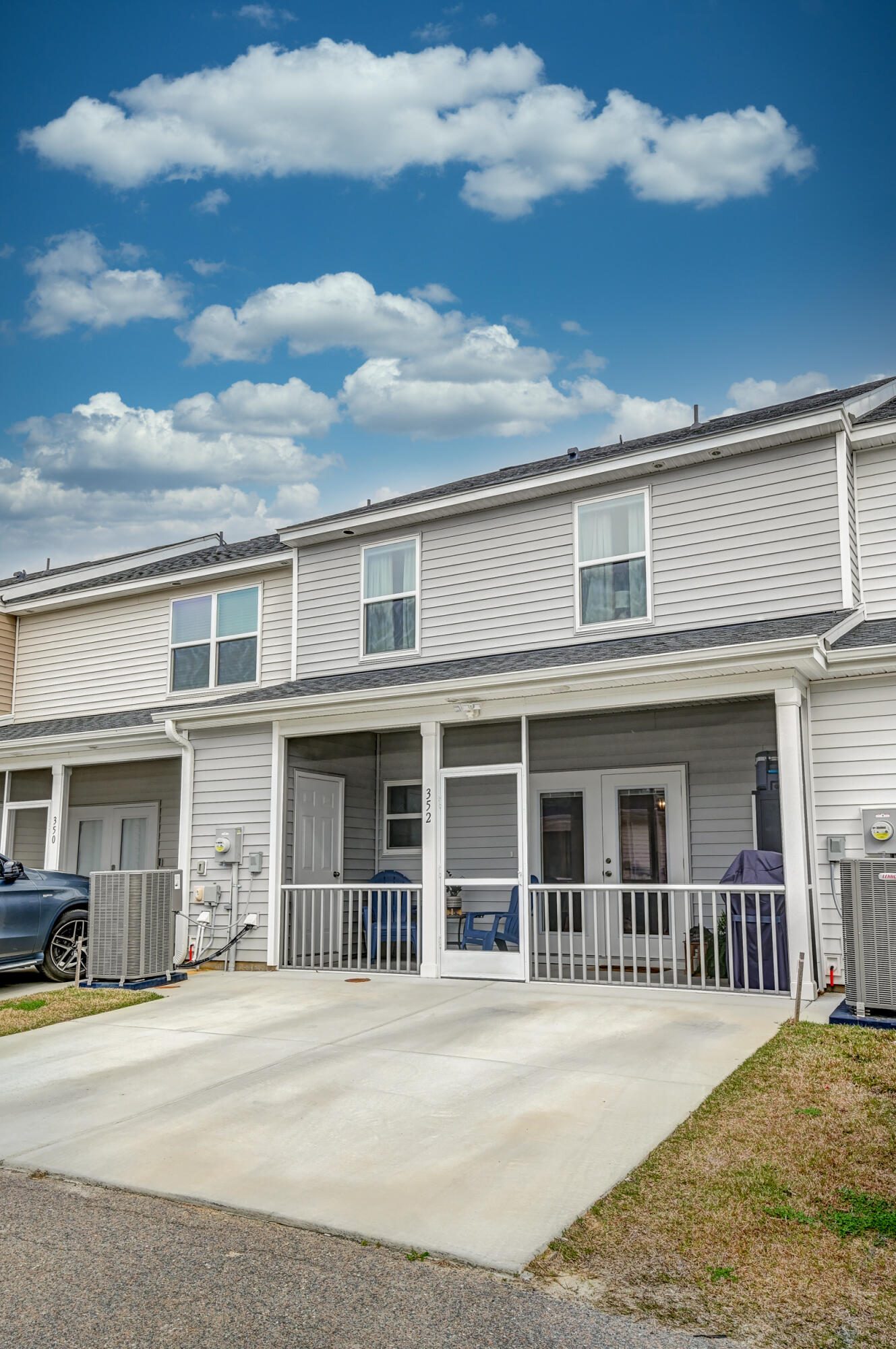 352 Silverdrop Street