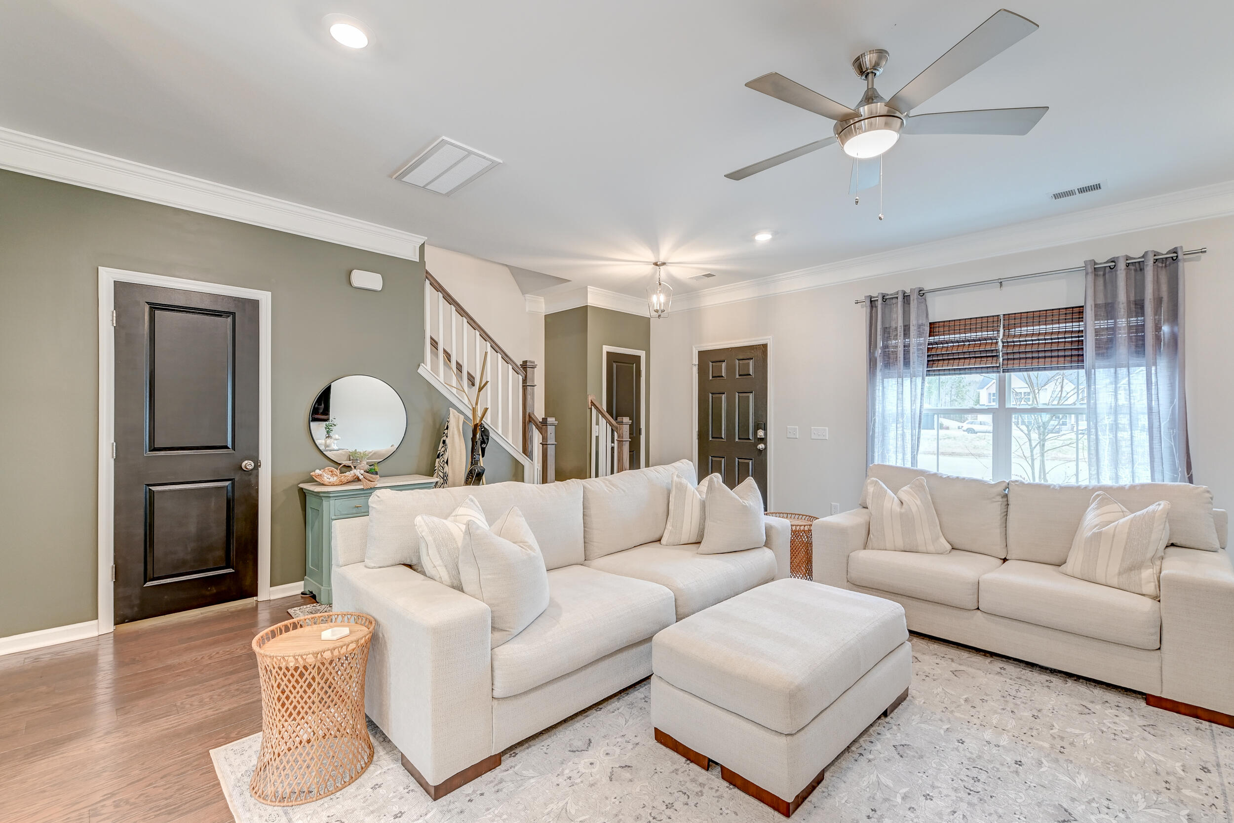 352 Silverdrop Street