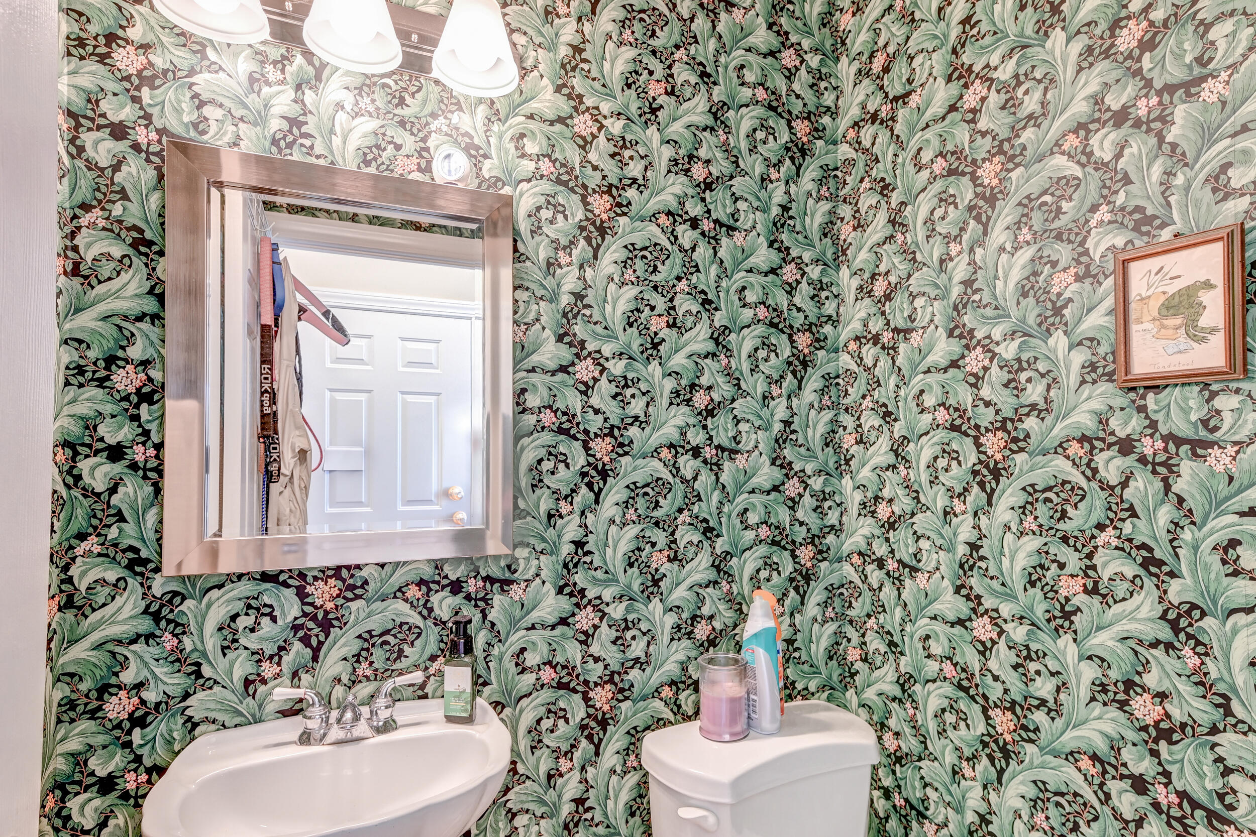 13 1/2 Kirkland Lane