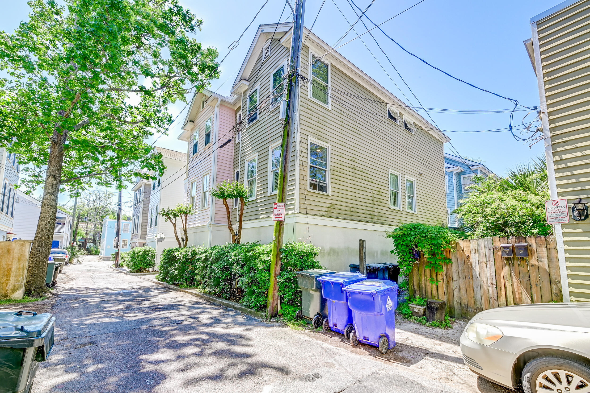 13 1/2 Kirkland Lane