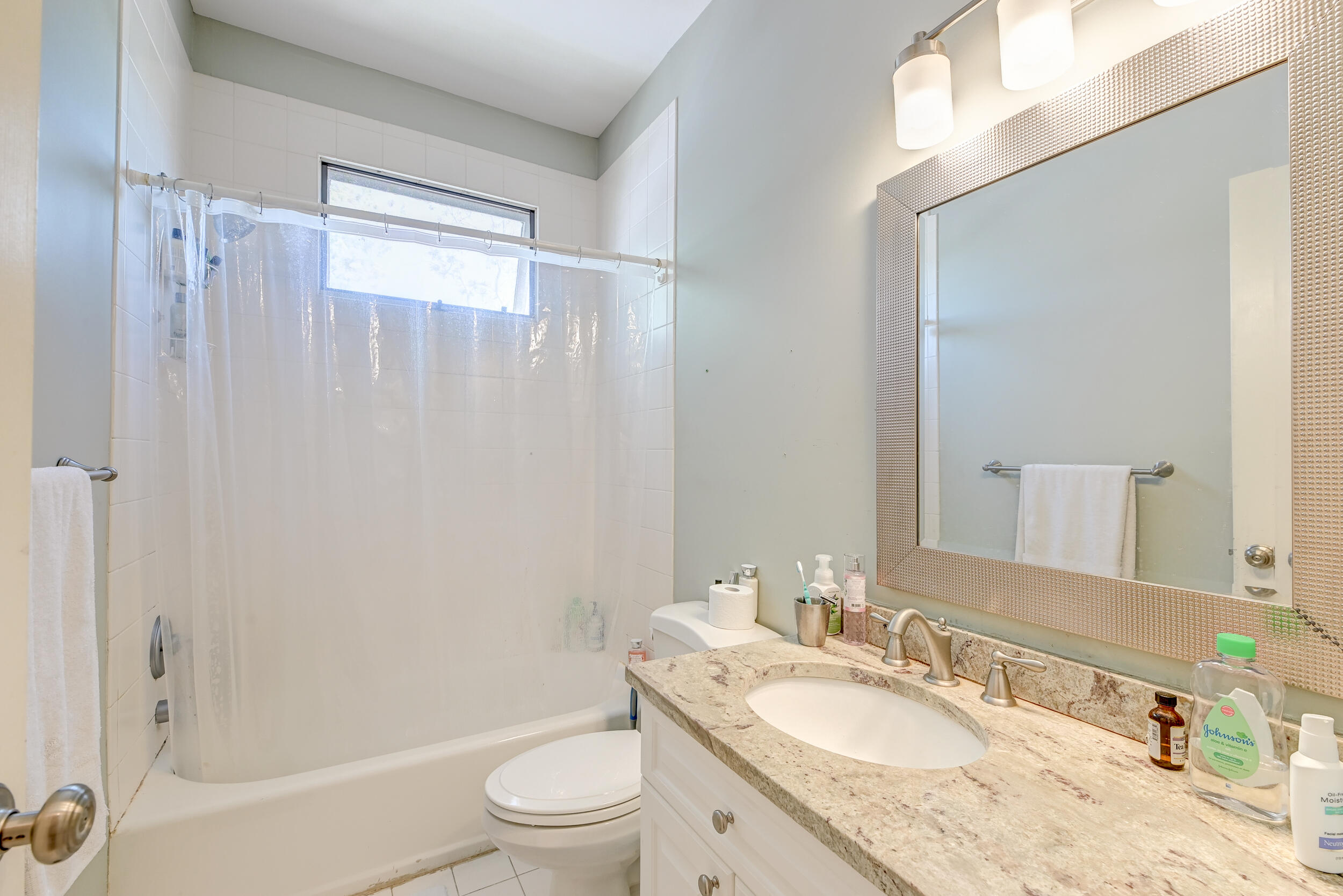 13 1/2 Kirkland Lane