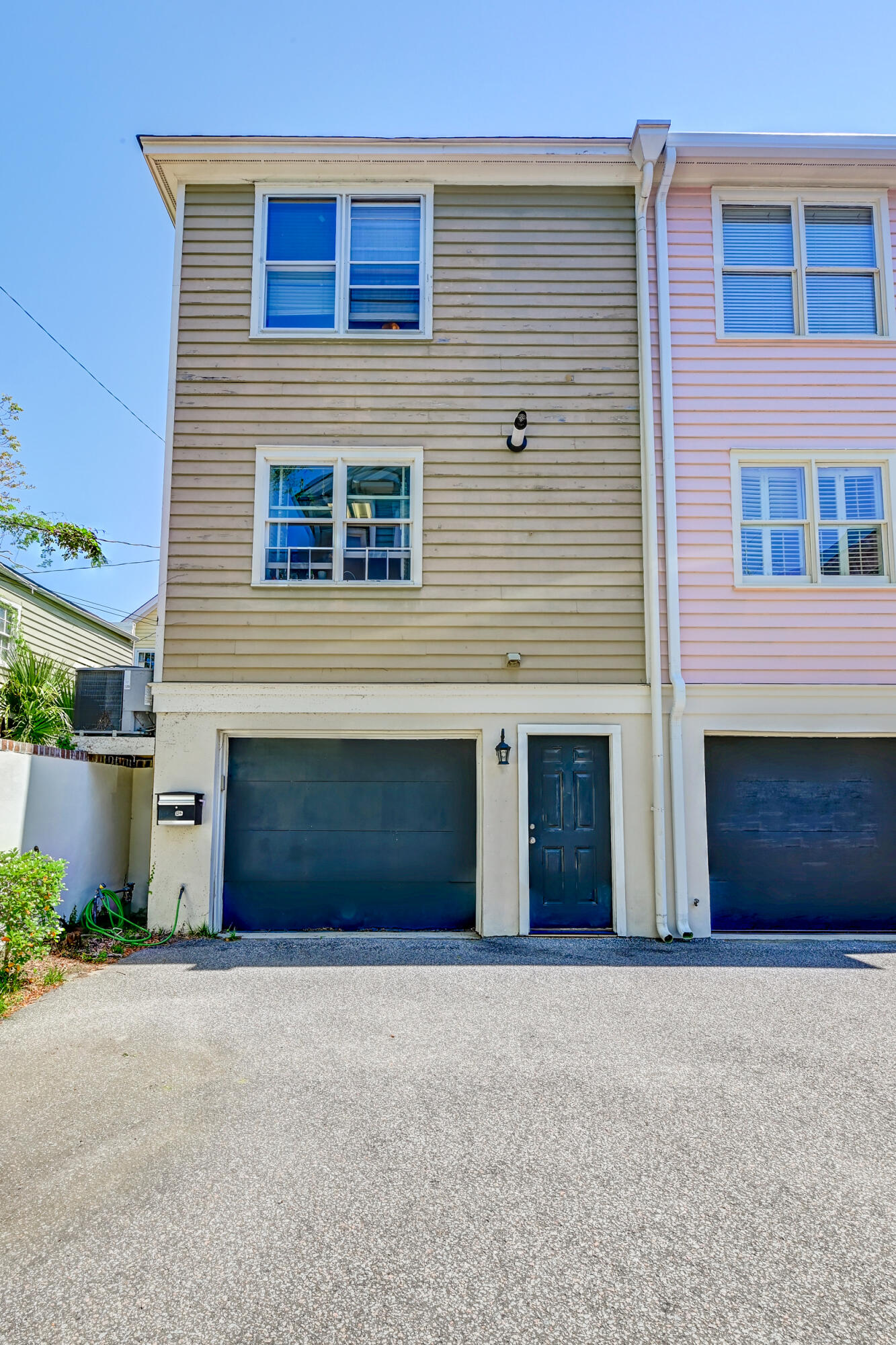 13 1/2 Kirkland Lane