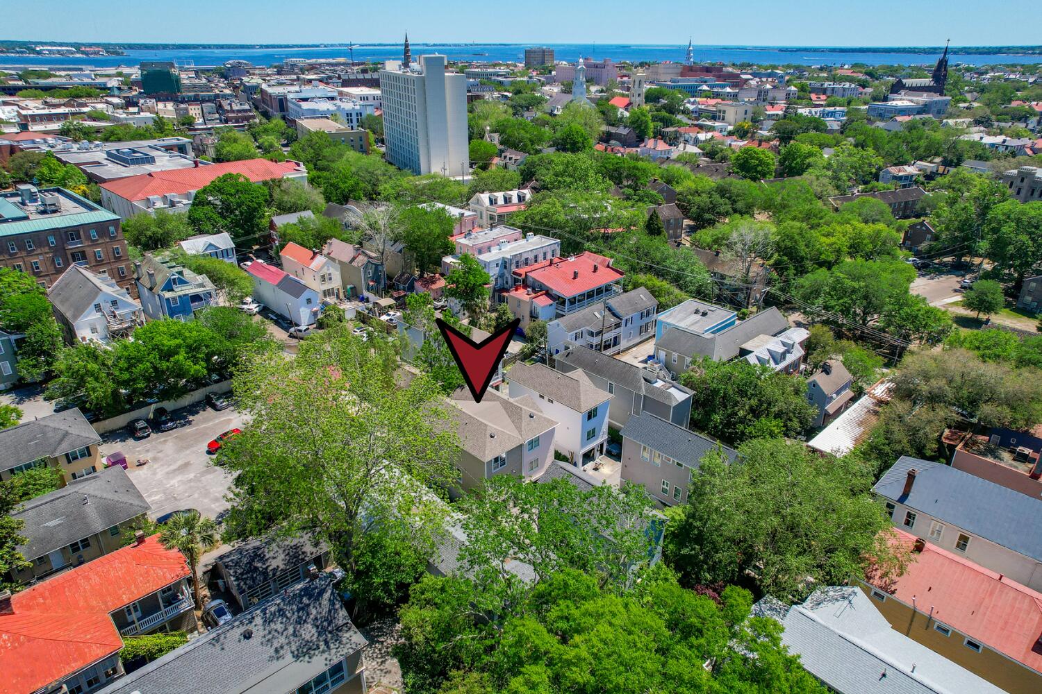 13 1/2 Kirkland Lane