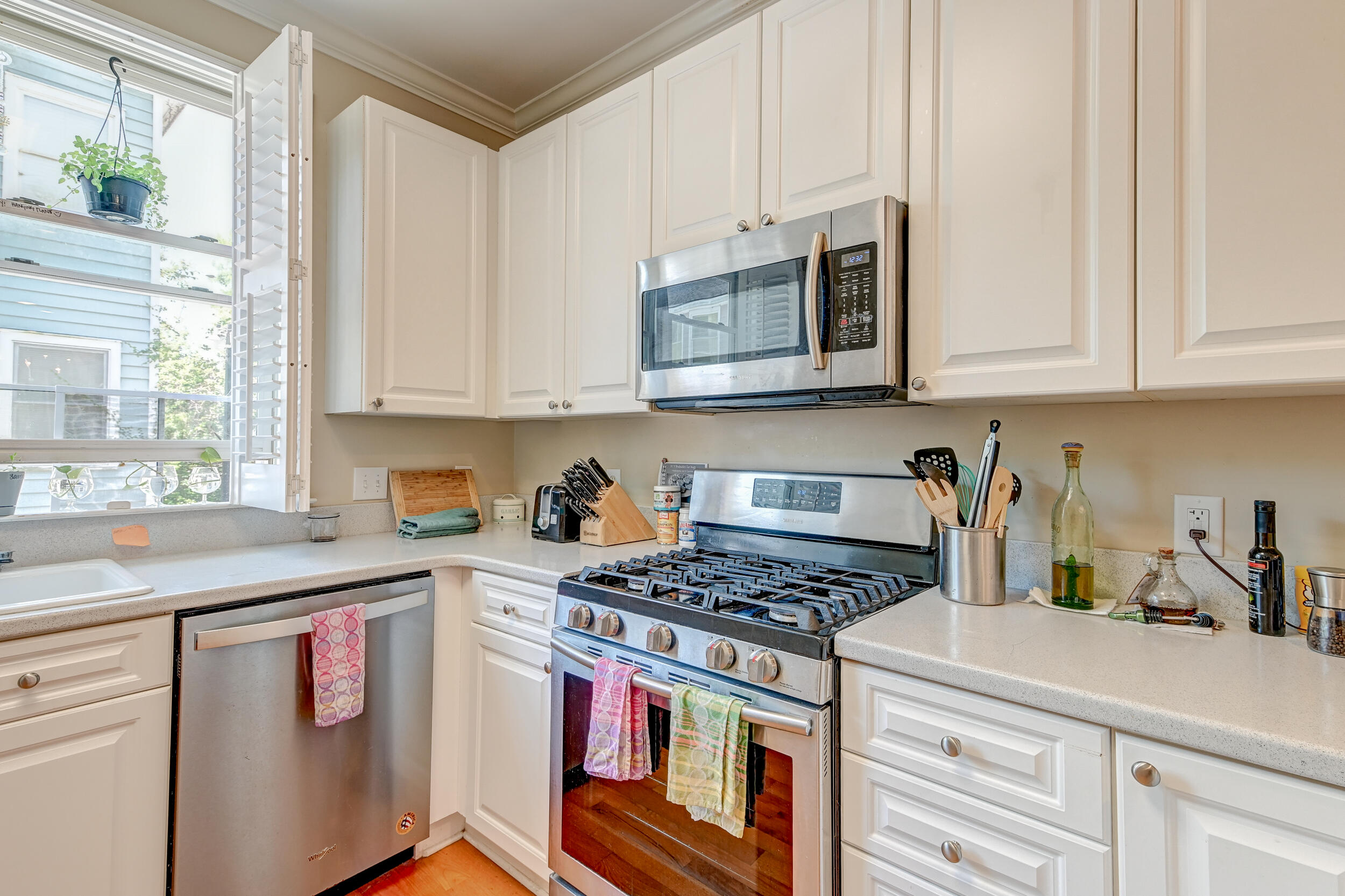 13 1/2 Kirkland Lane