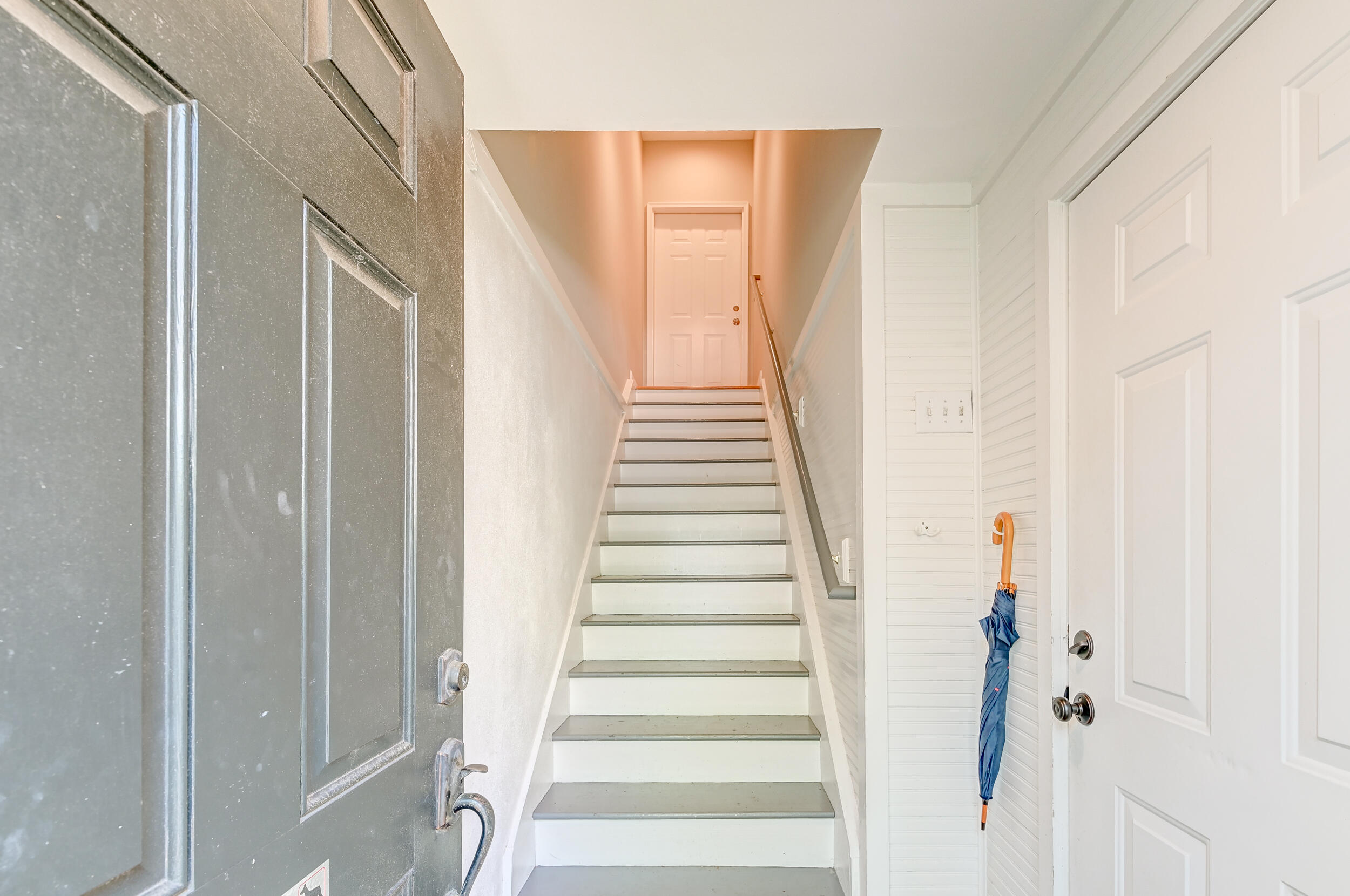 13 1/2 Kirkland Lane