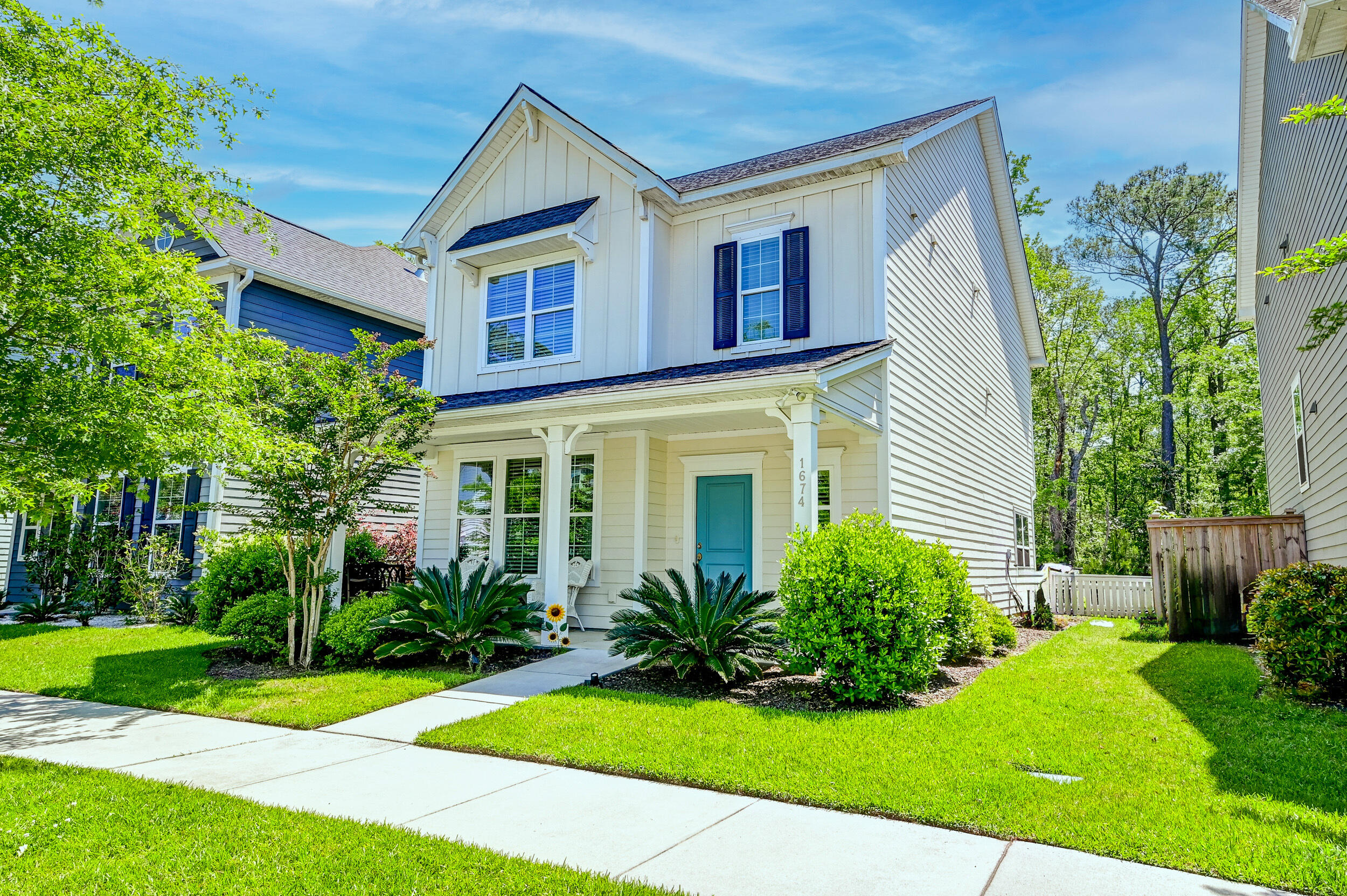 1674 Emmets Road