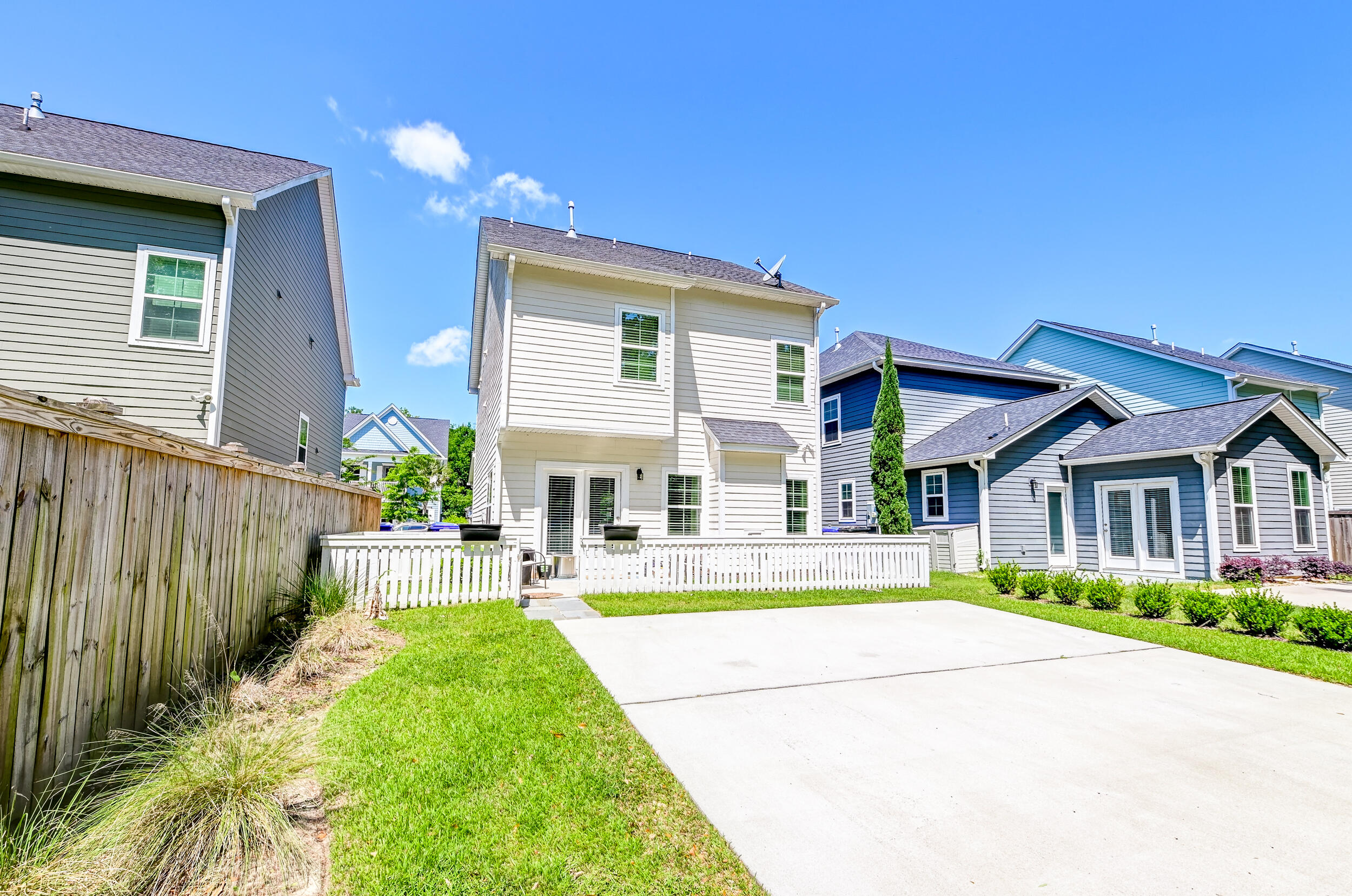 1674 Emmets Road
