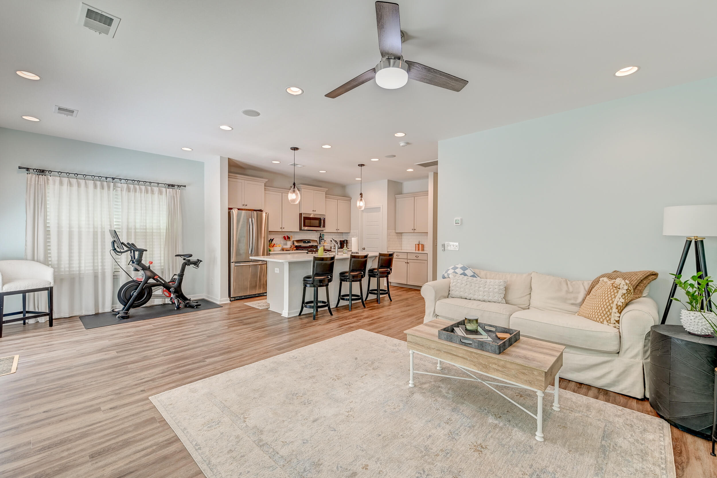 1674 Emmets Road