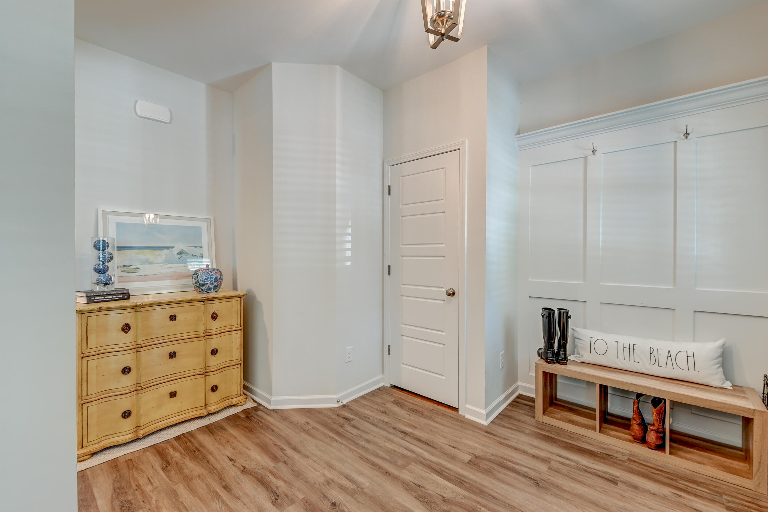 1674 Emmets Road