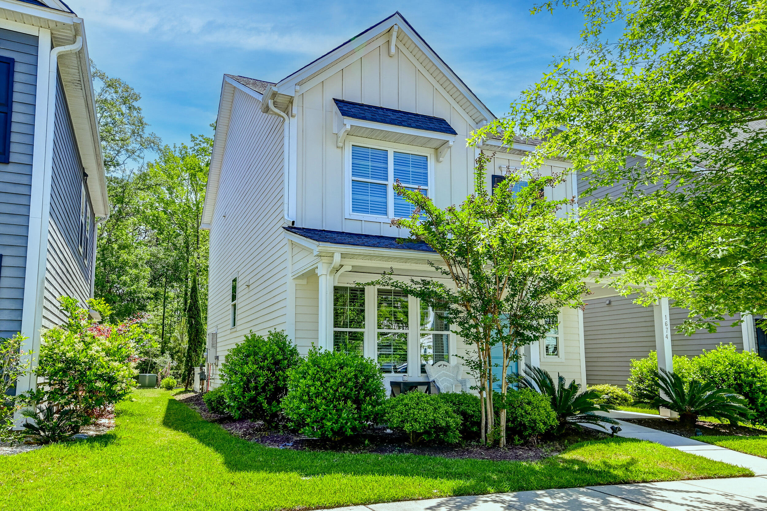 1674 Emmets Road