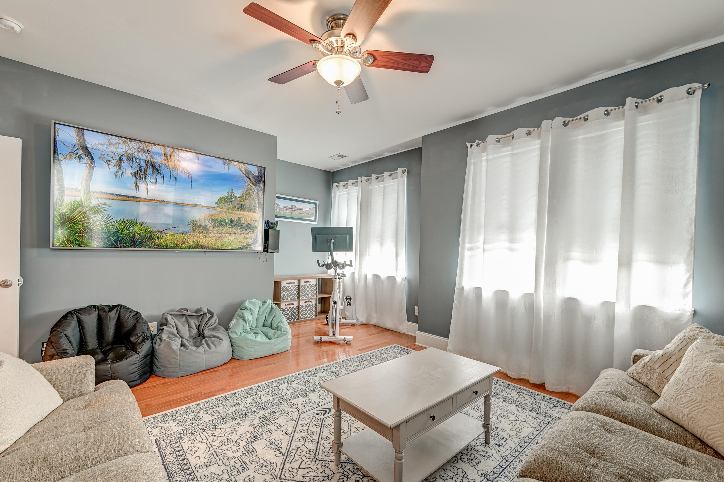 1470 Saint Hubert Way