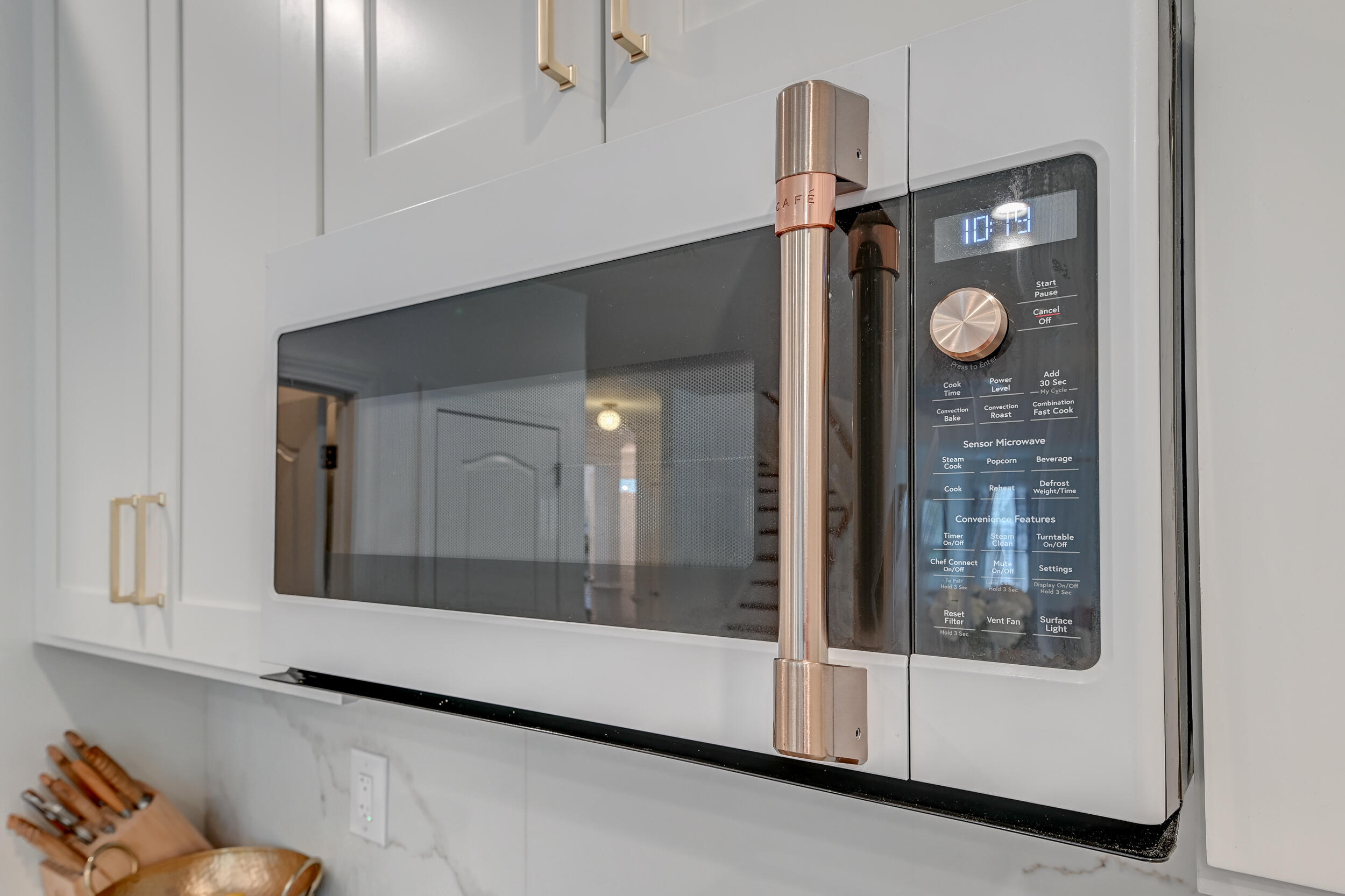 1470 Saint Hubert Way