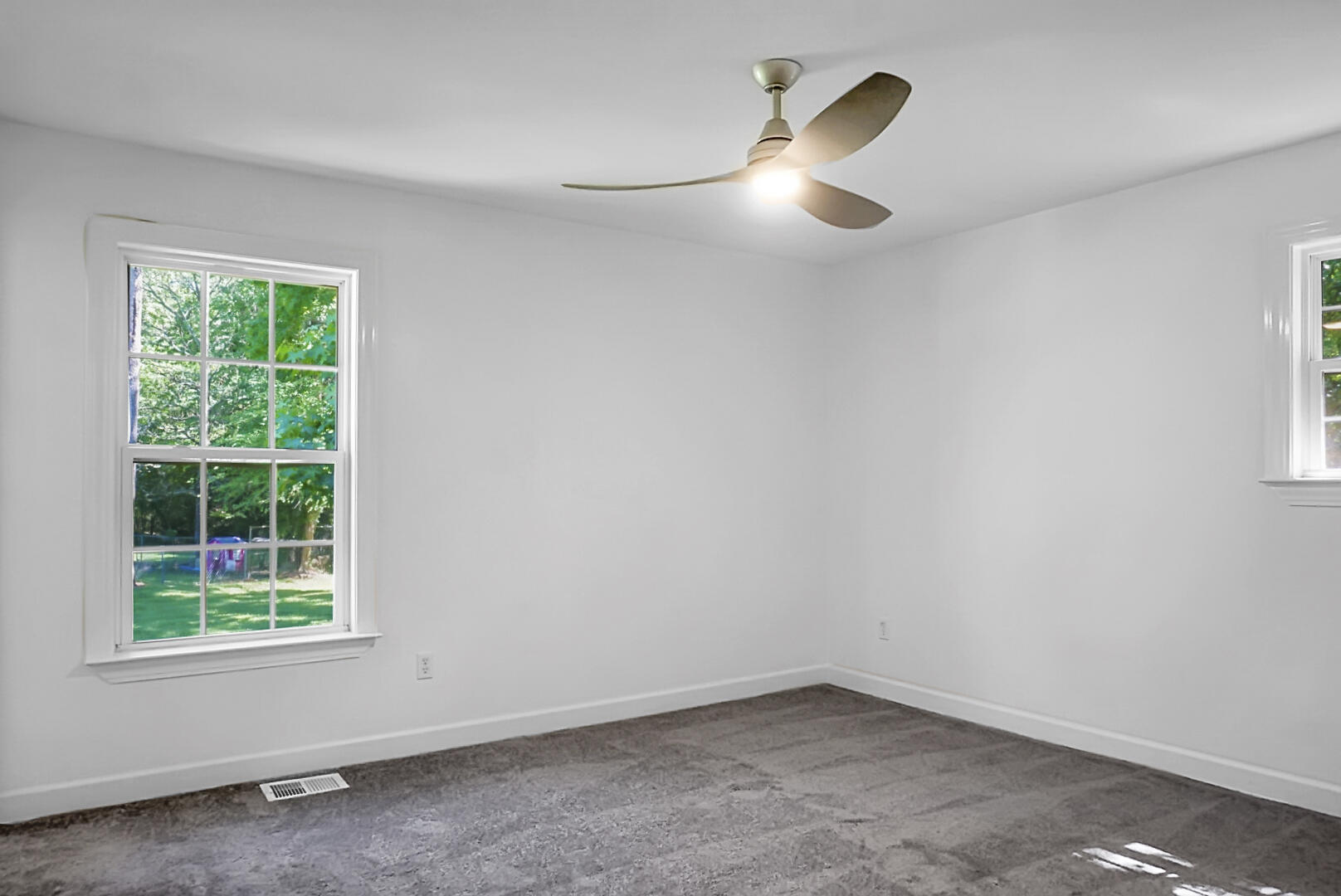 1202 Dennis Boulevard