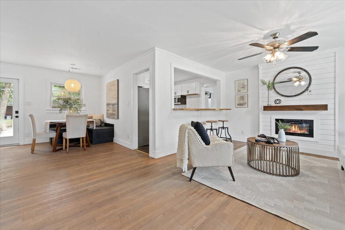 1215 Byron Road