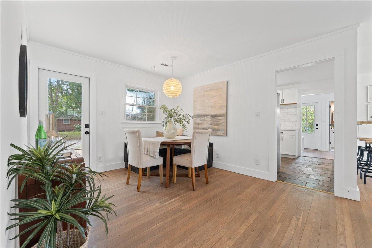1215 Byron Road