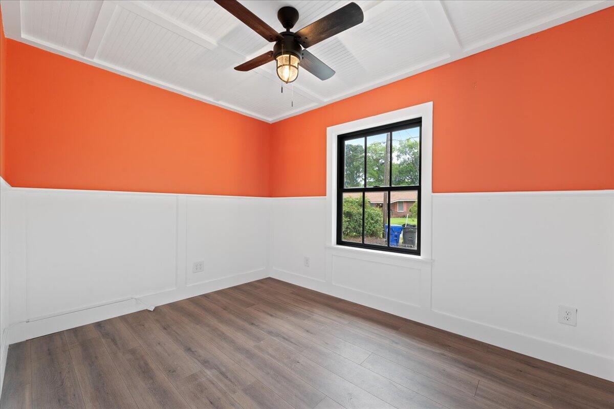 1215 Byron Road
