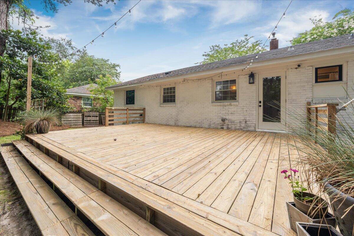 1215 Byron Road