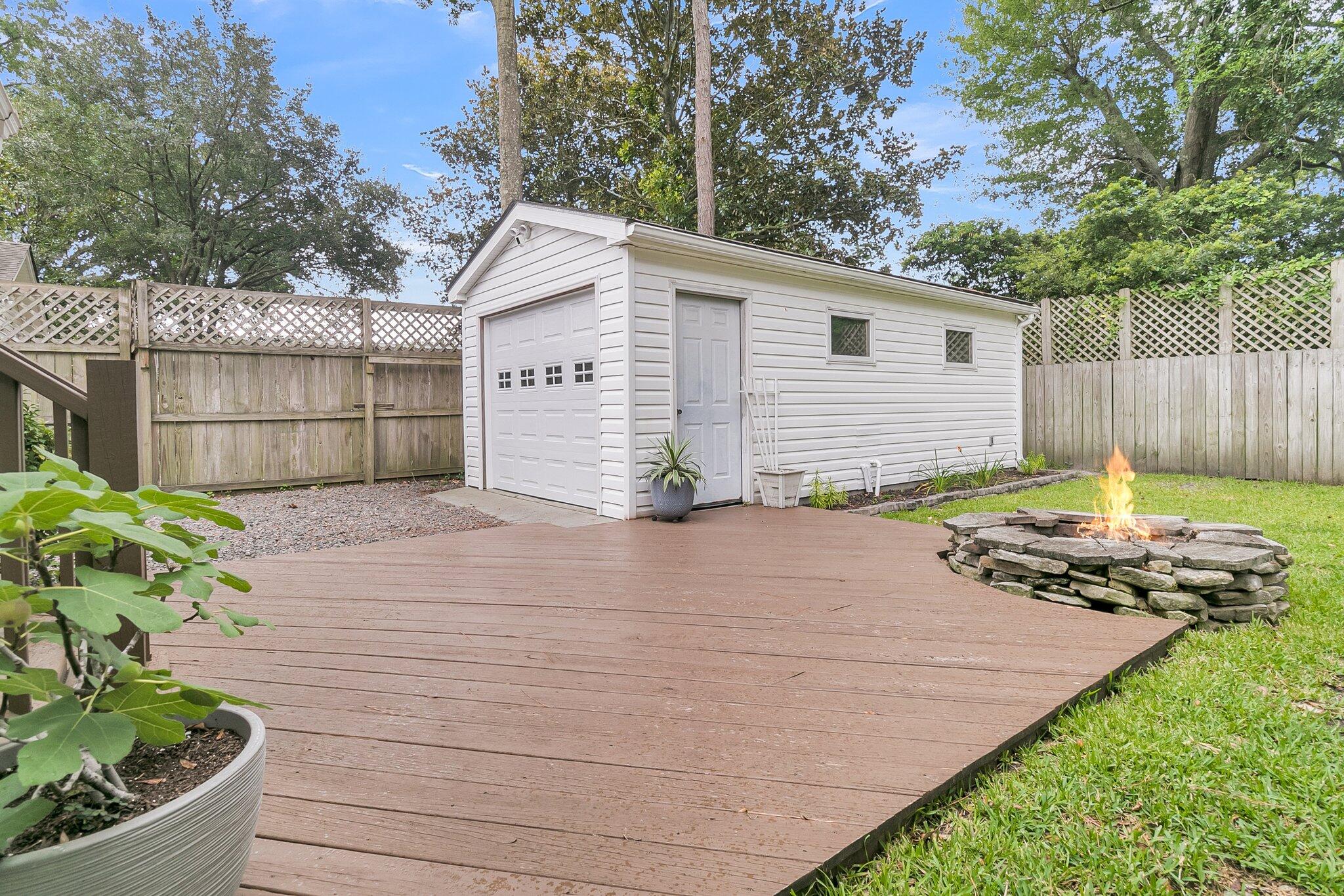 1607 Pinecrest Road