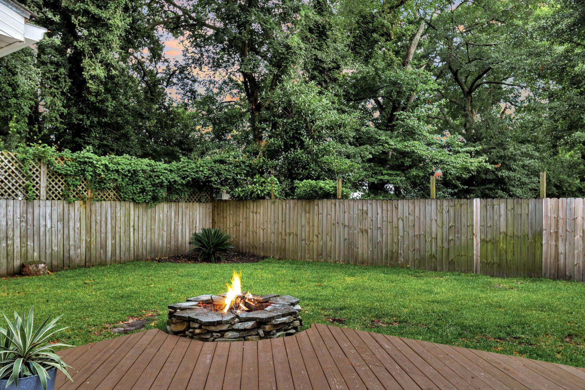 1607 Pinecrest Road