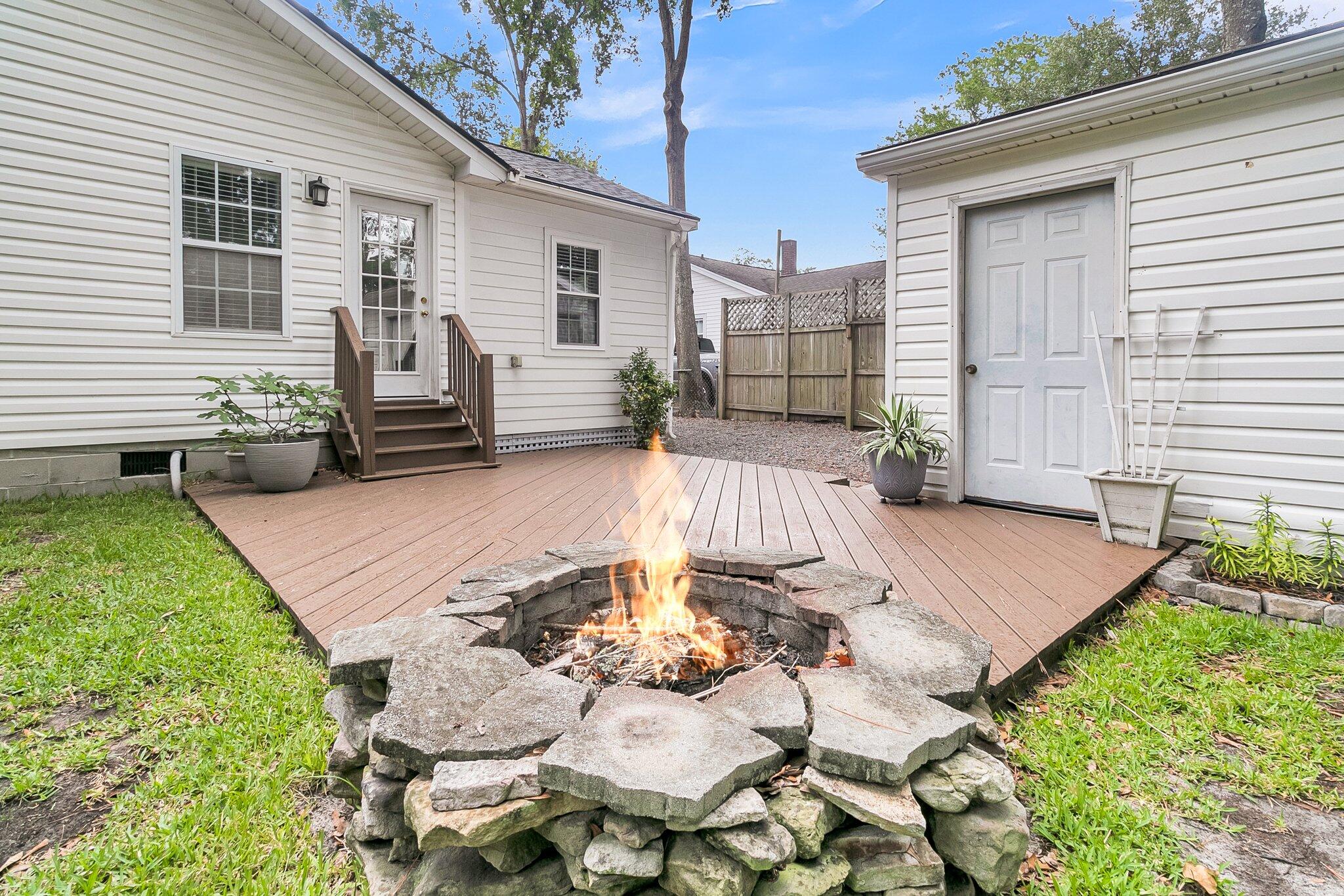 1607 Pinecrest Road