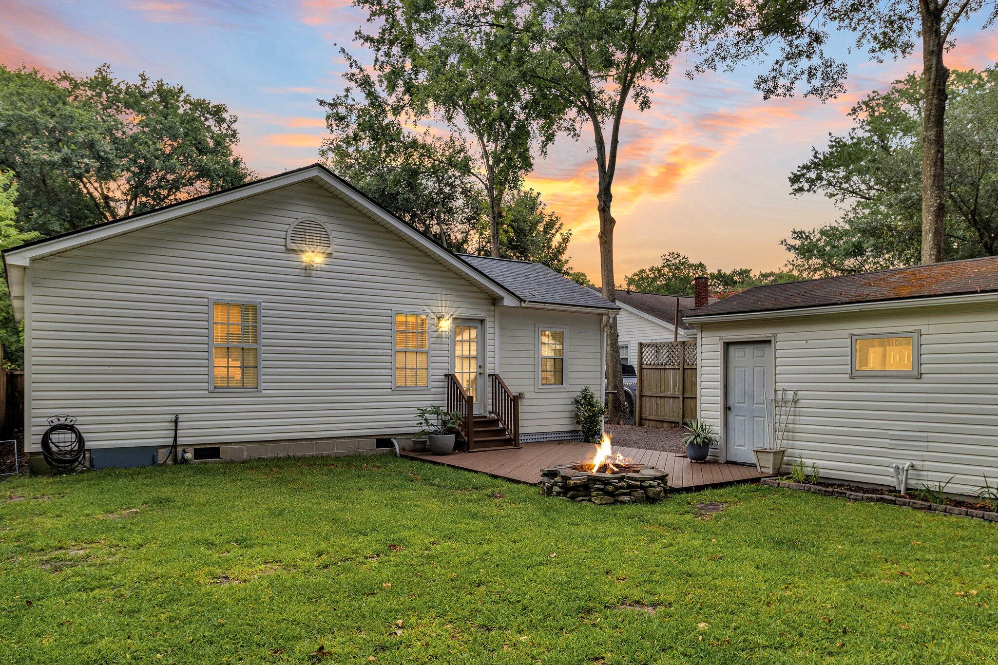 1607 Pinecrest Road