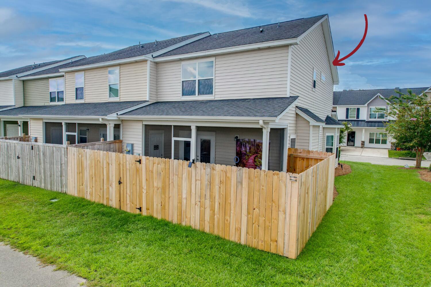 408 Viceroy Lane