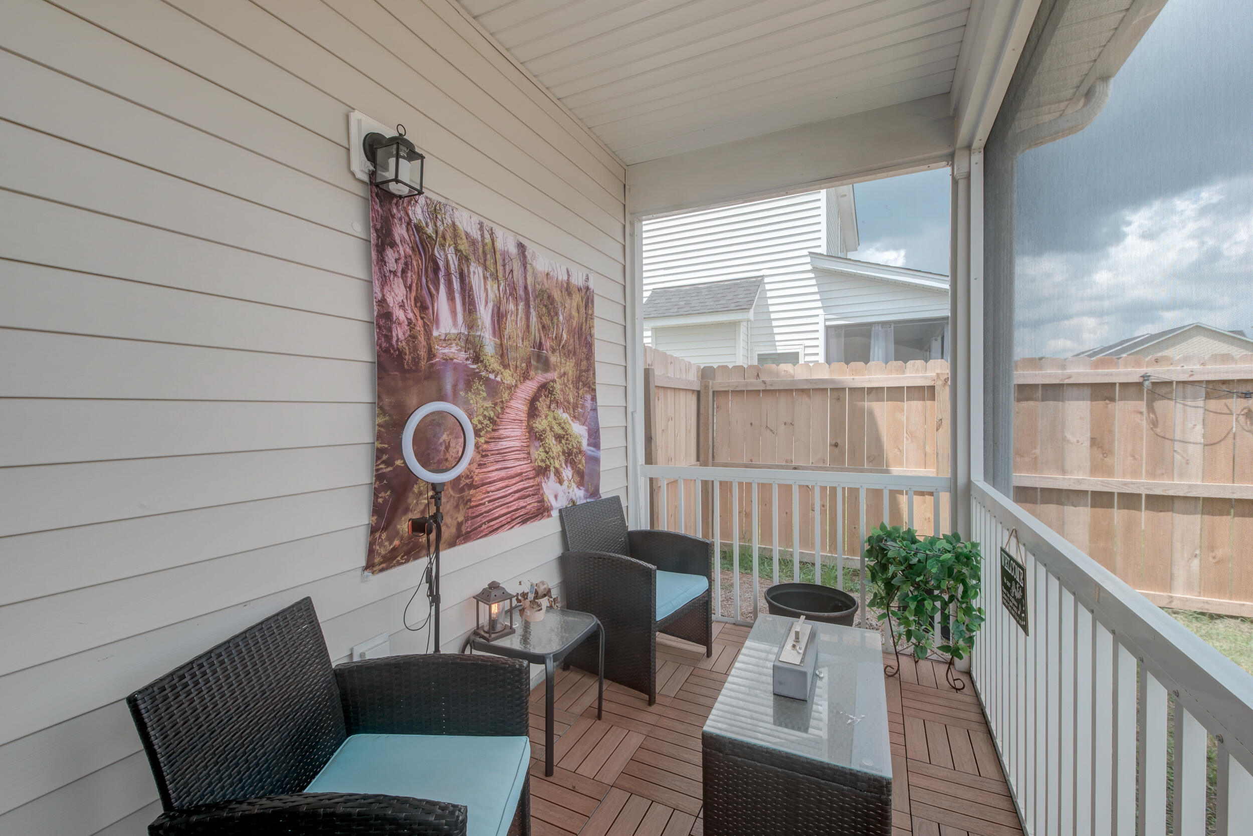408 Viceroy Lane