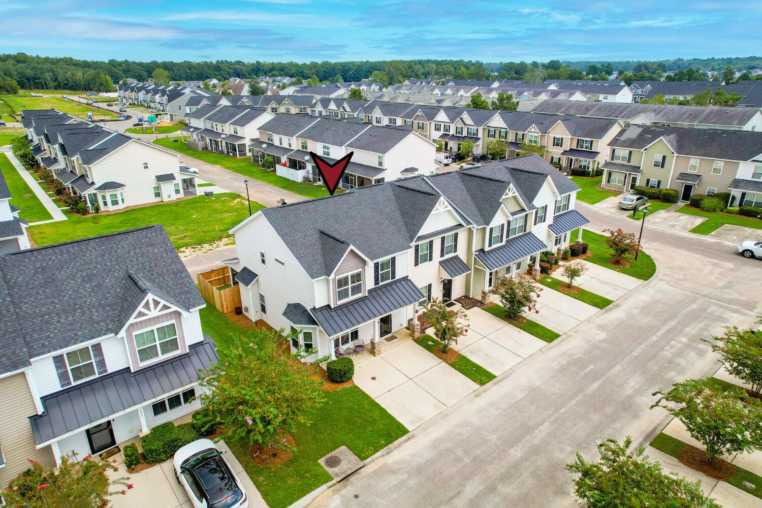 408 Viceroy Lane