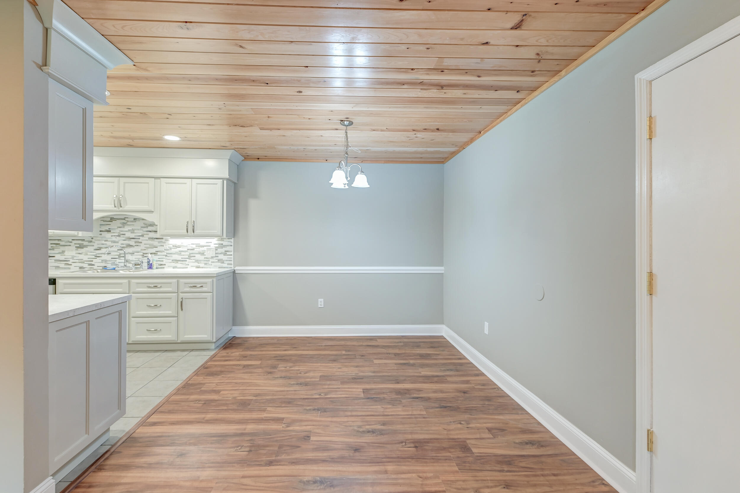 1402 Camp Road # 6b