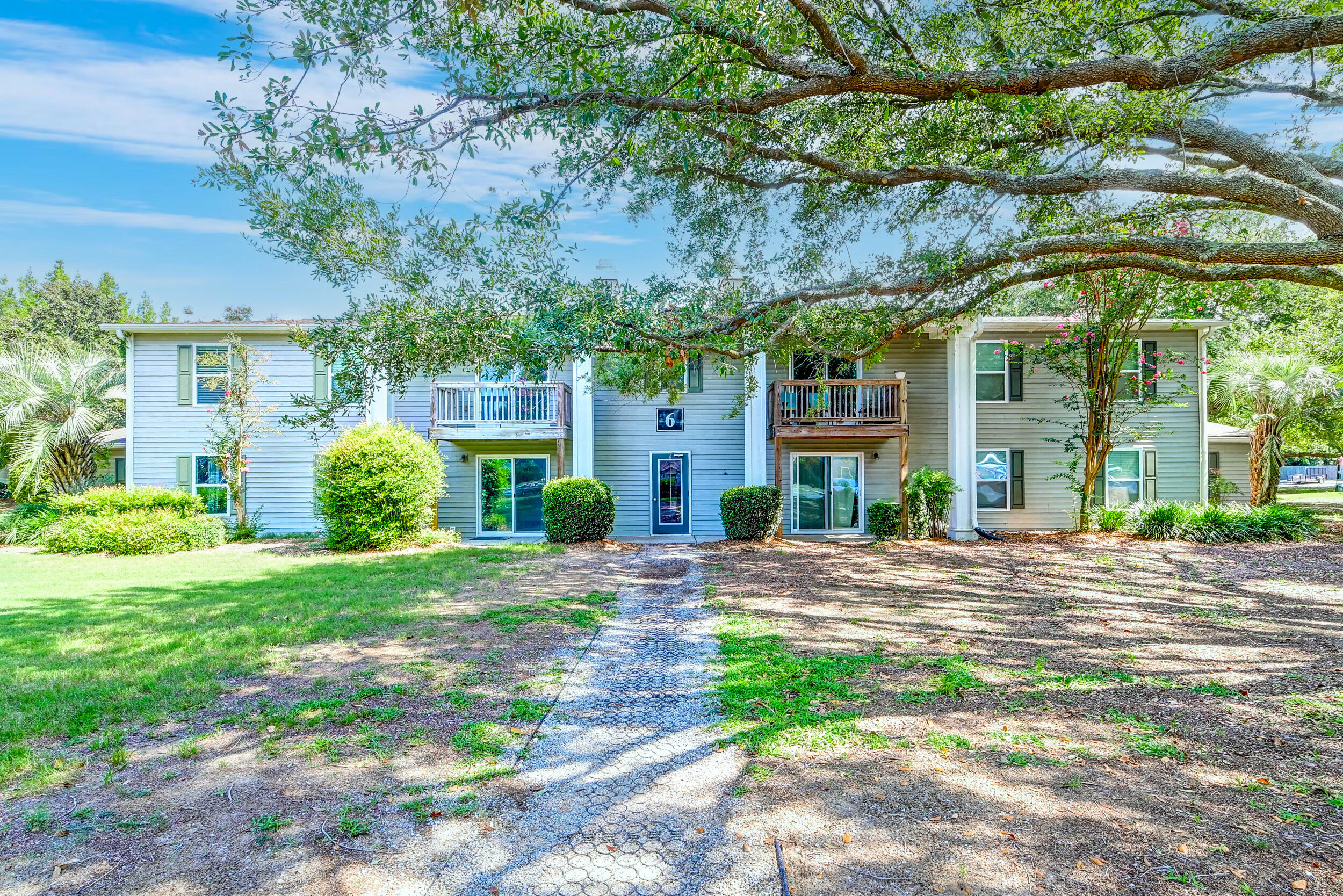 1402 Camp Road # 6b