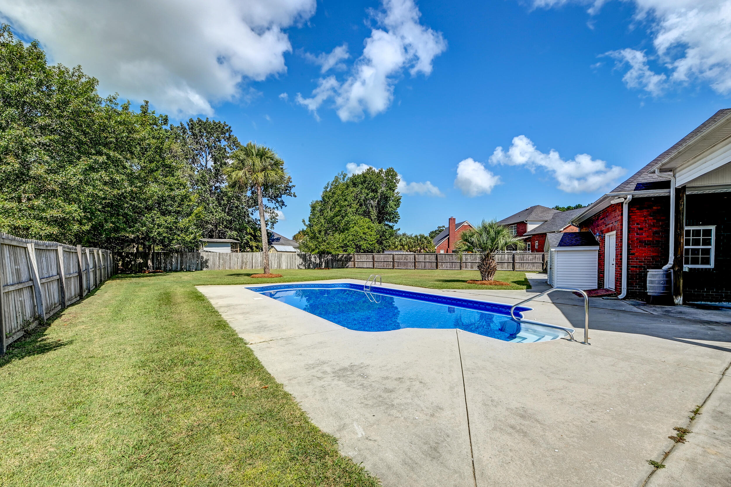 1103 Ole South Court