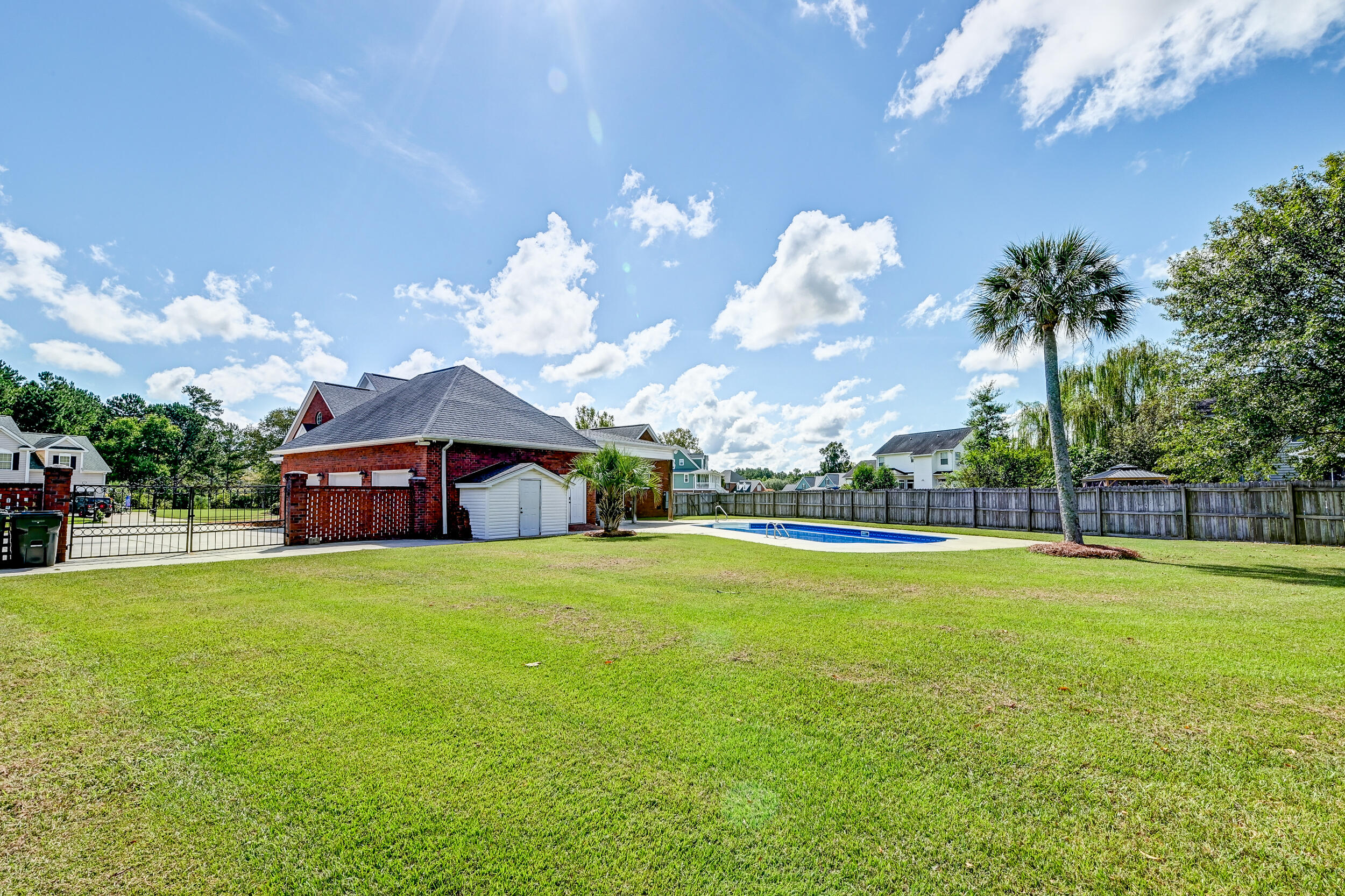 1103 Ole South Court