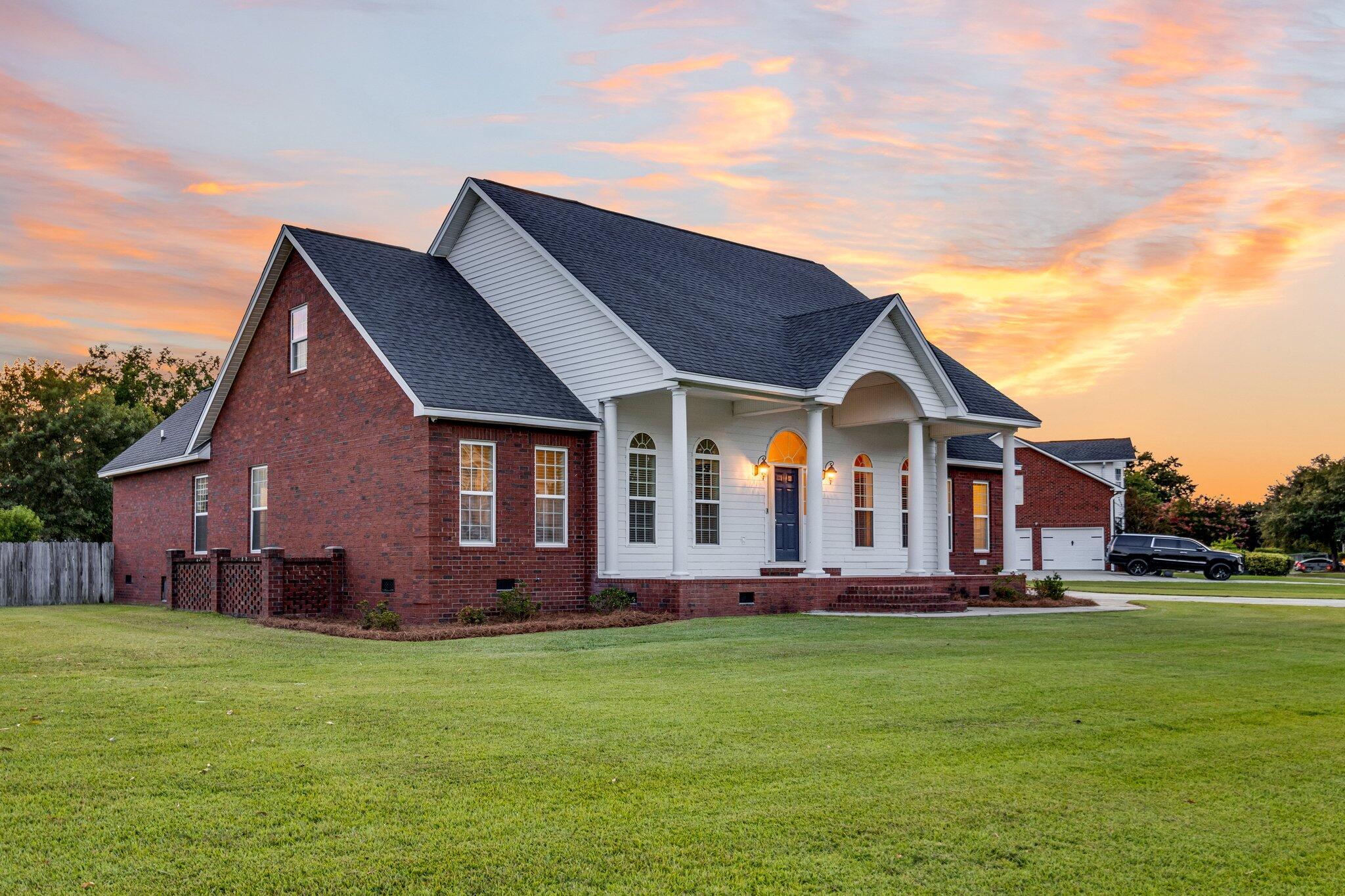 1103 Ole South Court