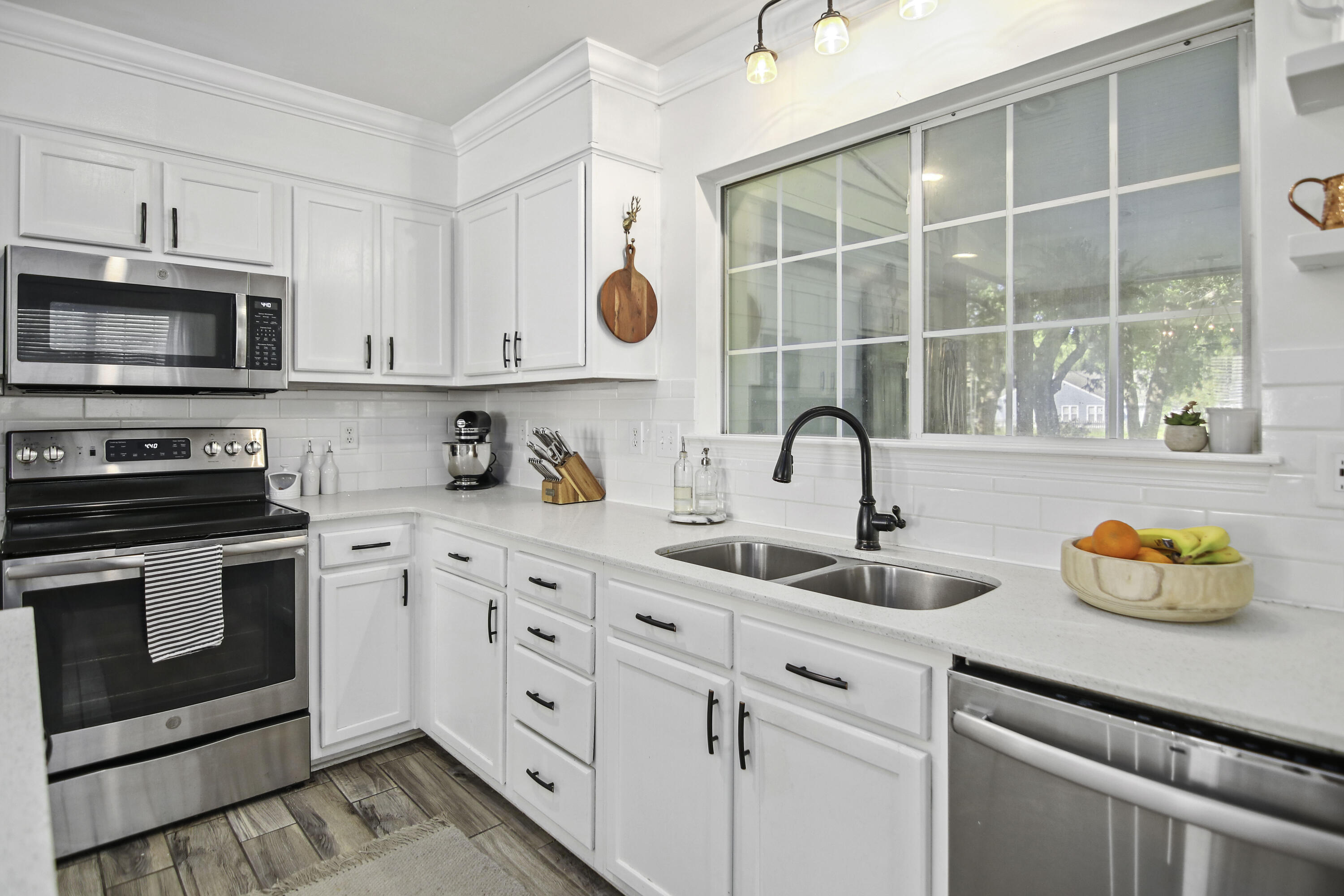 1941 Davant Circle