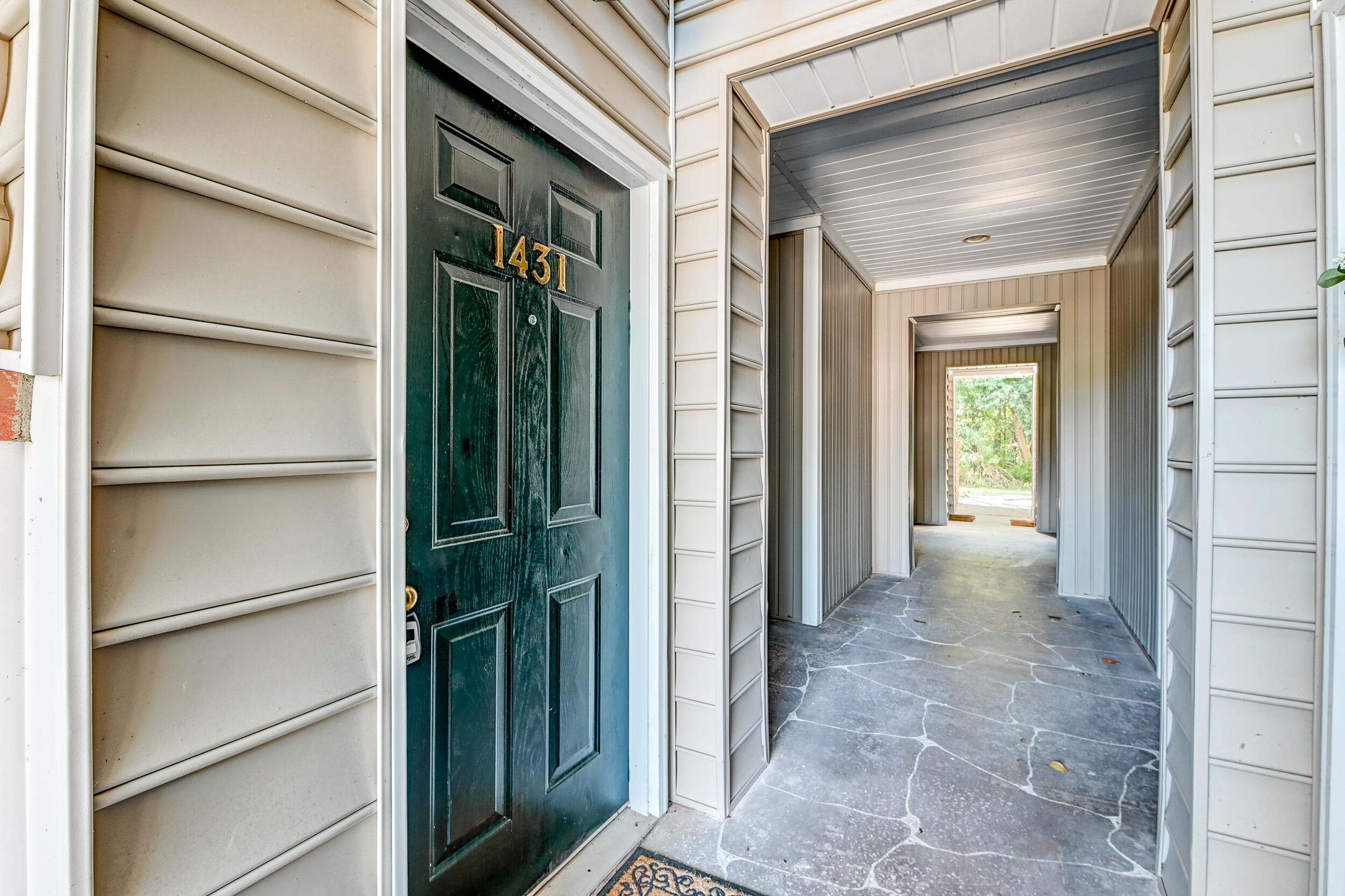 1431 Belcourt Lane