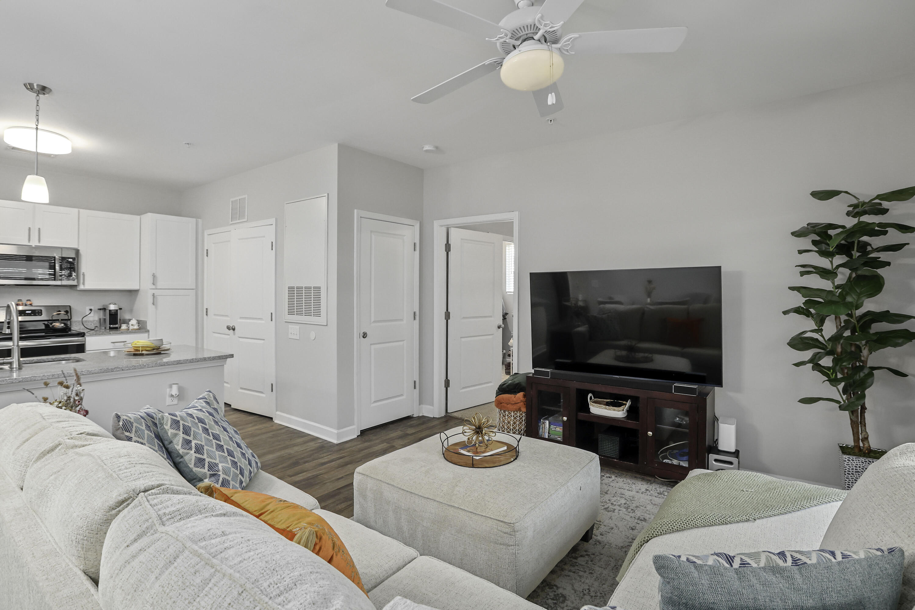 7308 Bowen Corner Avenue