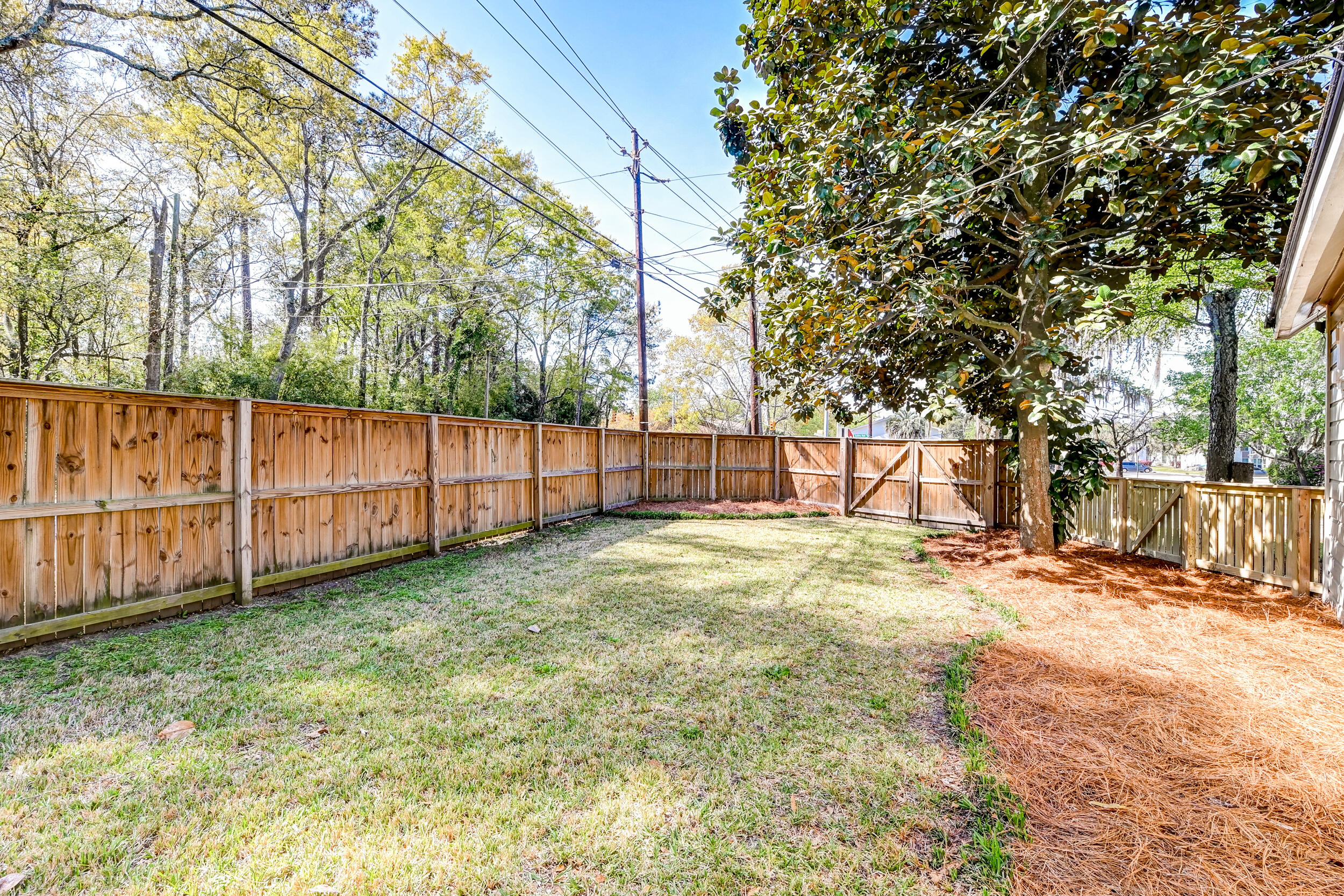 1706 W Avalon Circle