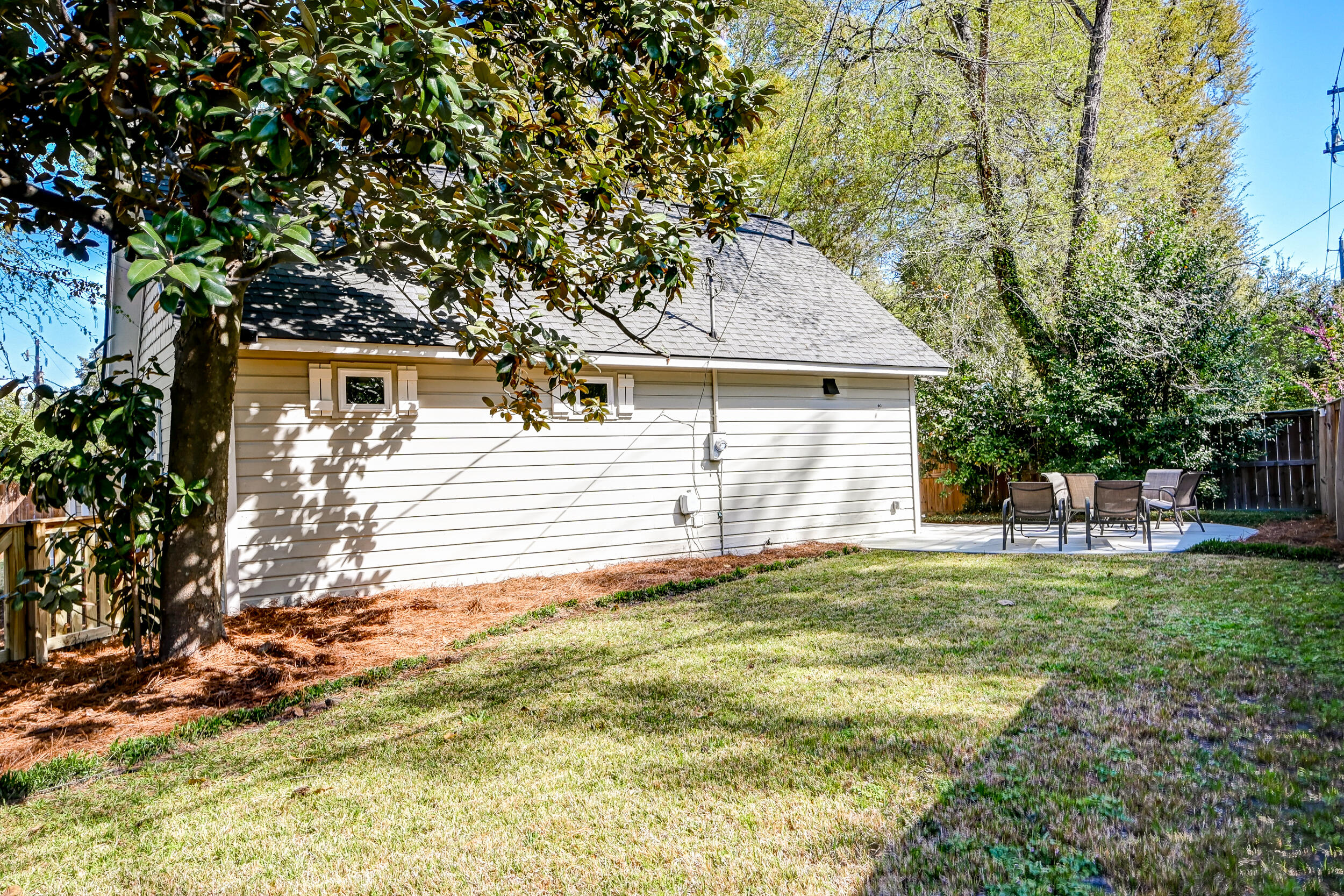 1706 W Avalon Circle