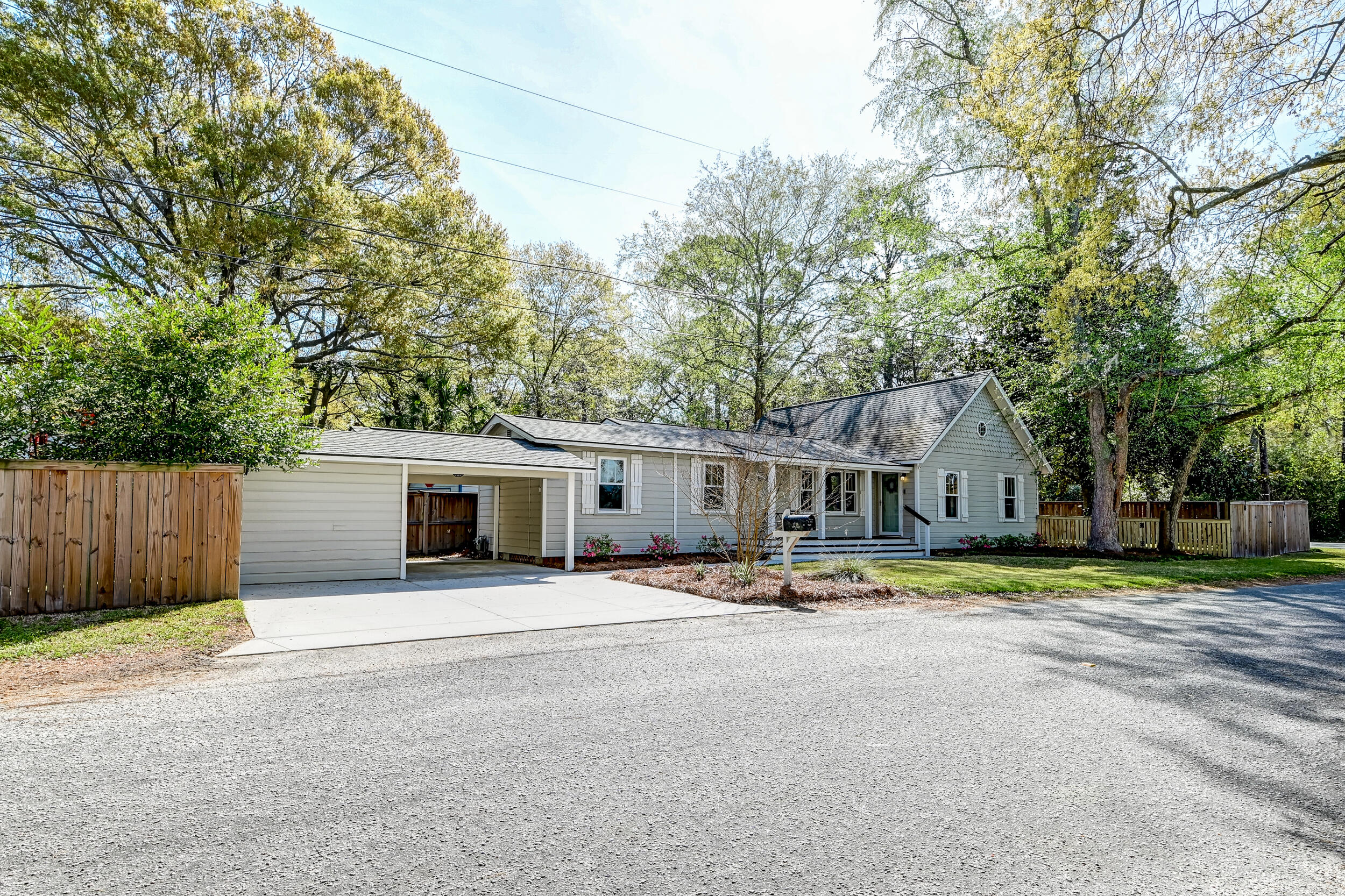 1706 W Avalon Circle