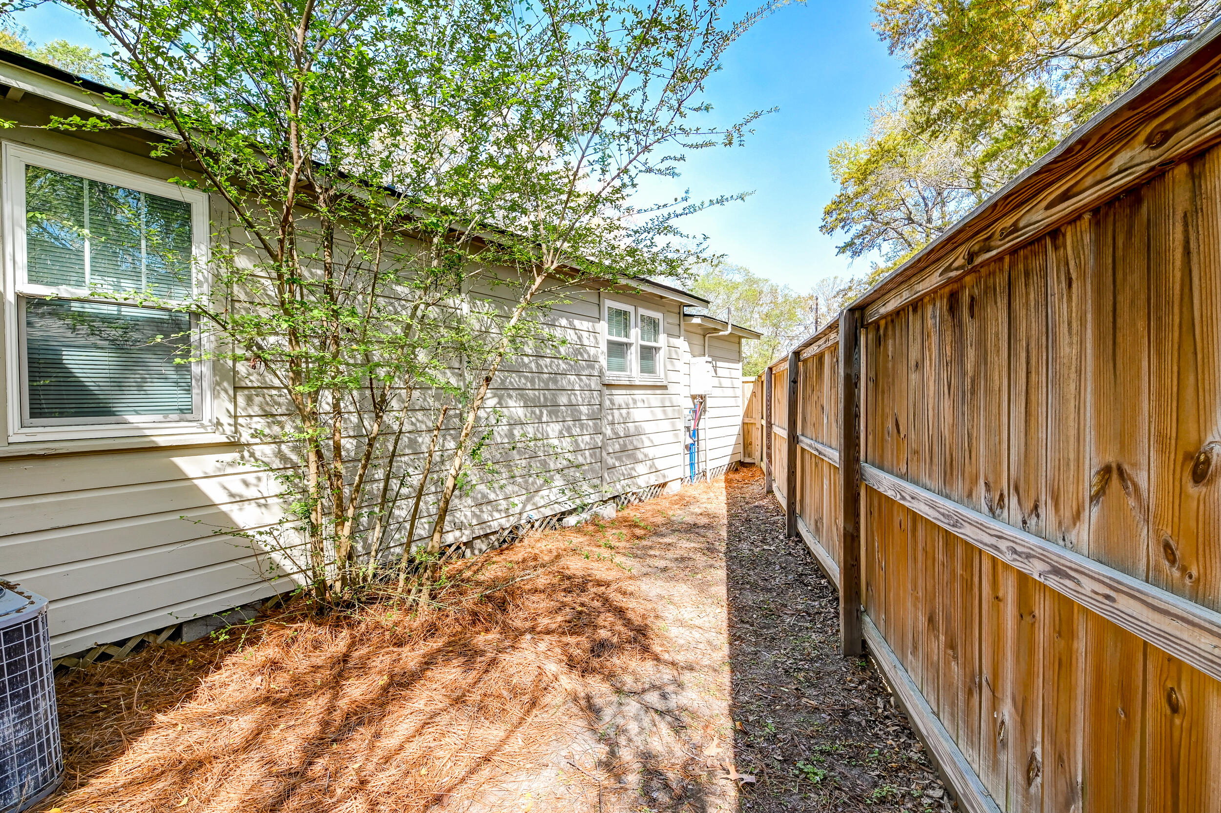 1706 W Avalon Circle