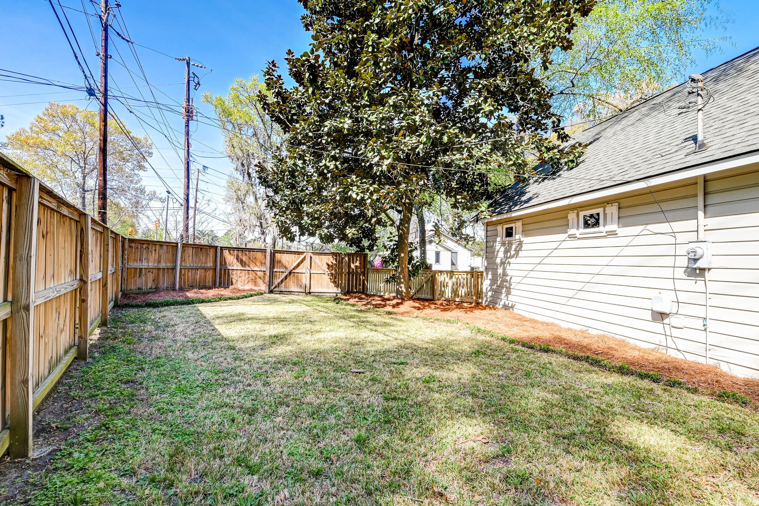 1706 W Avalon Circle