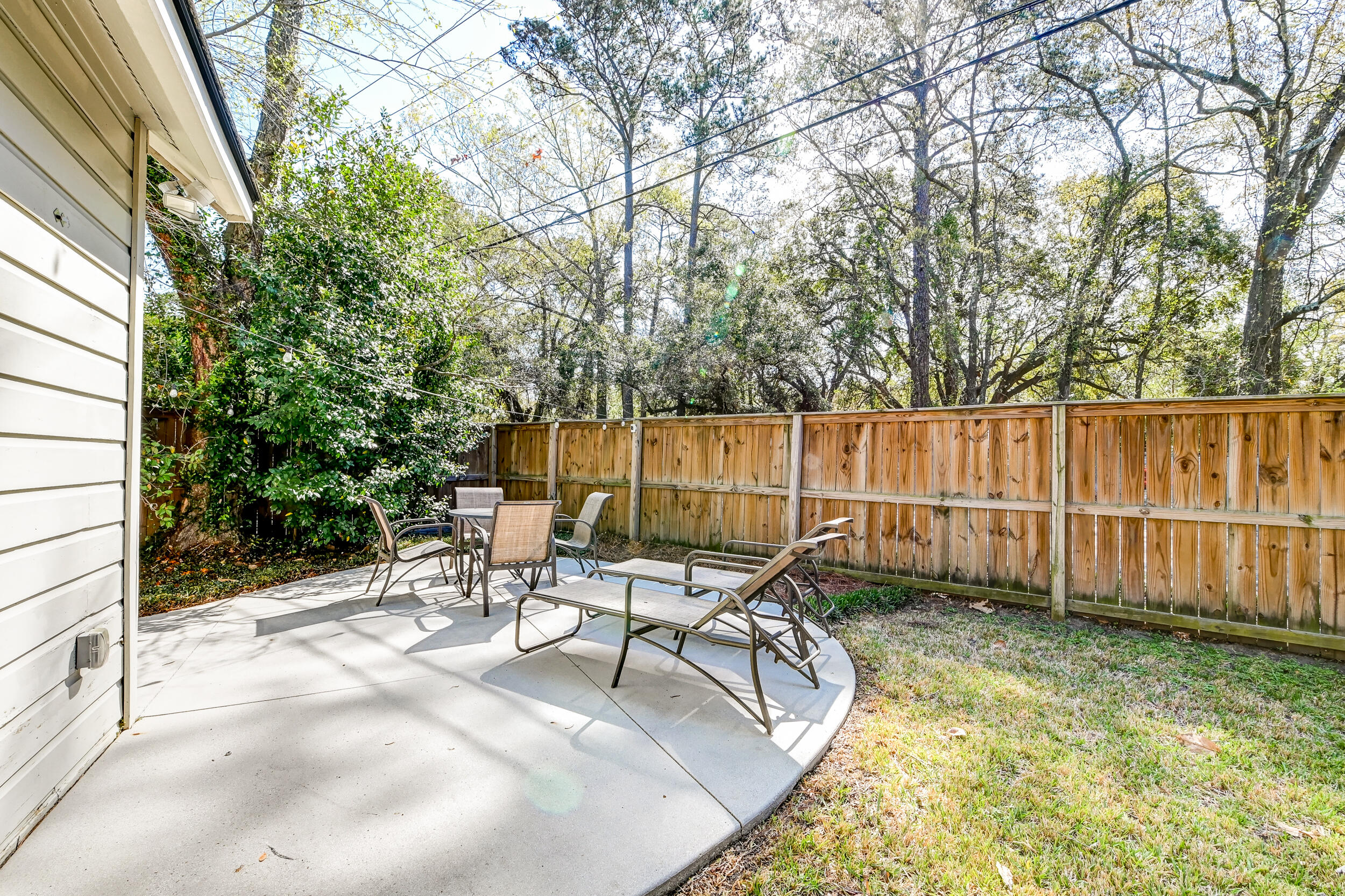 1706 W Avalon Circle