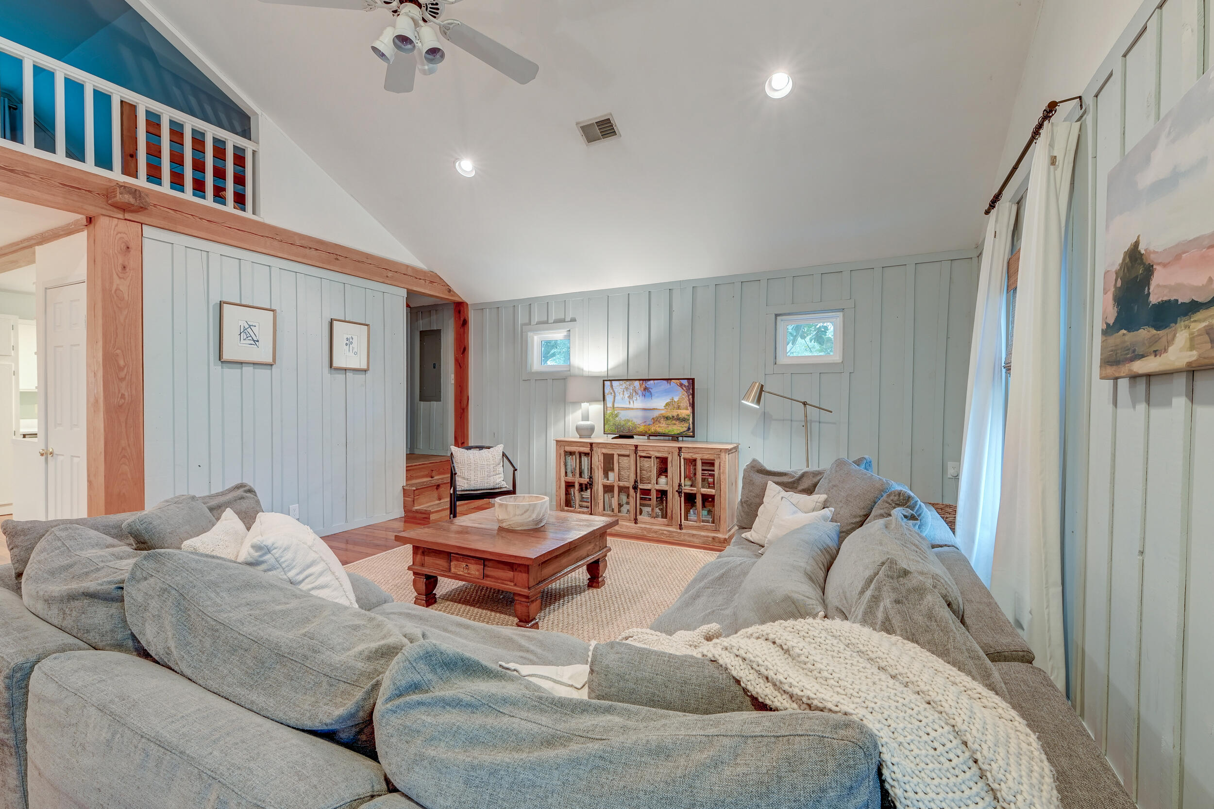 1706 W Avalon Circle