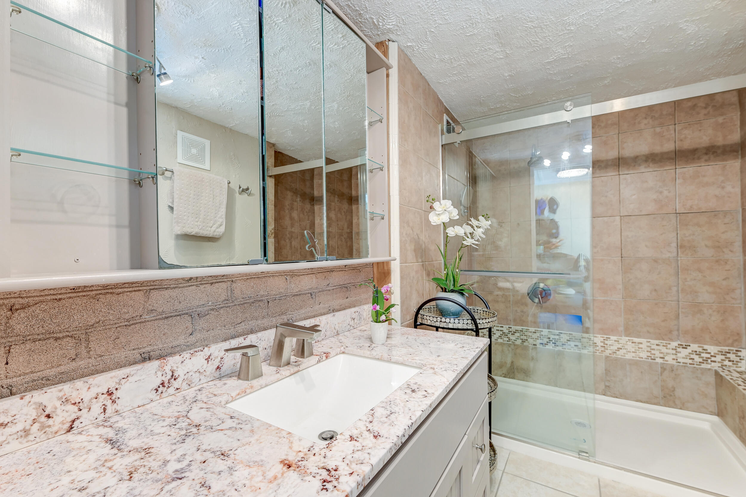 2506 Birkenhead Drive