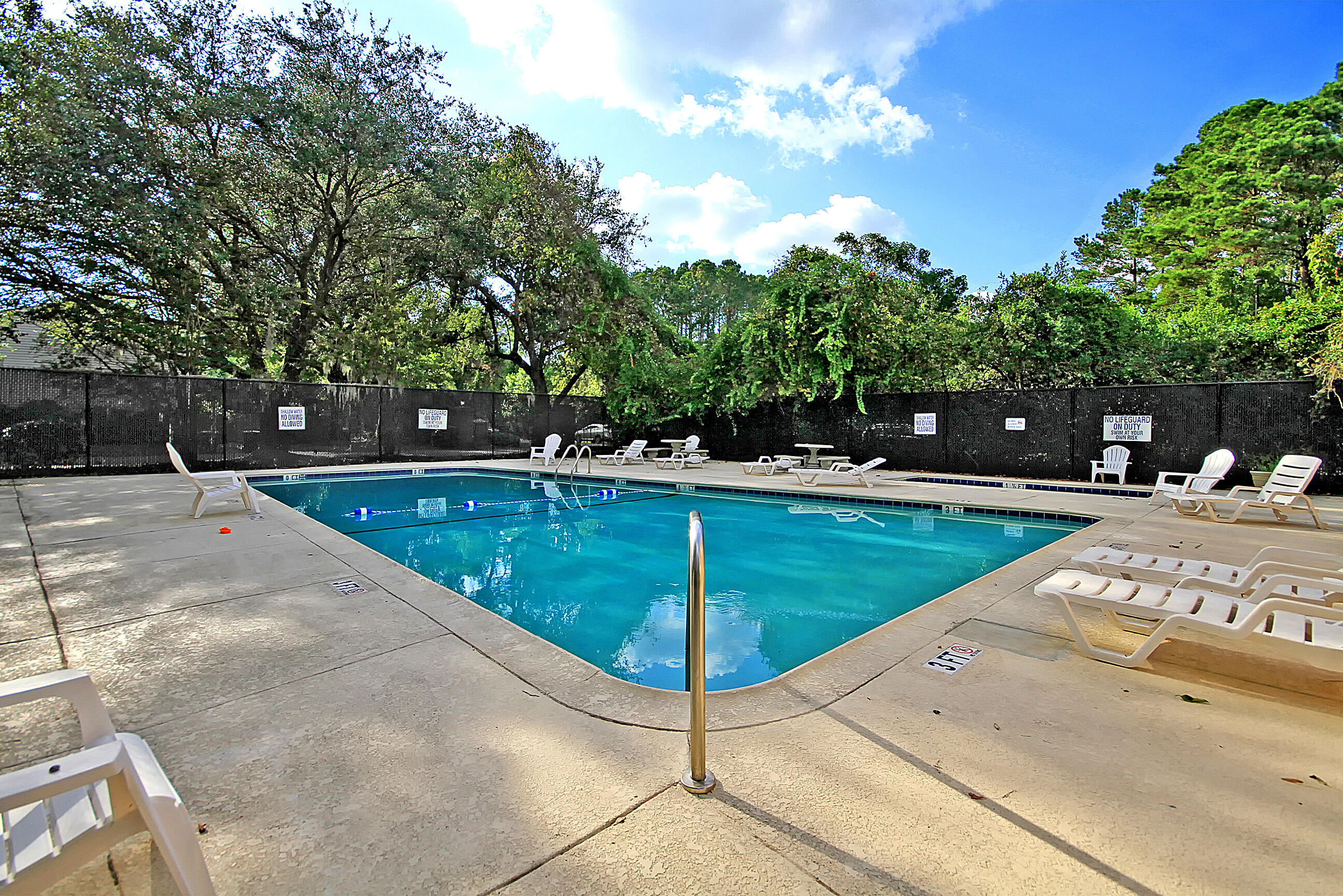 233 Heritage Circle
