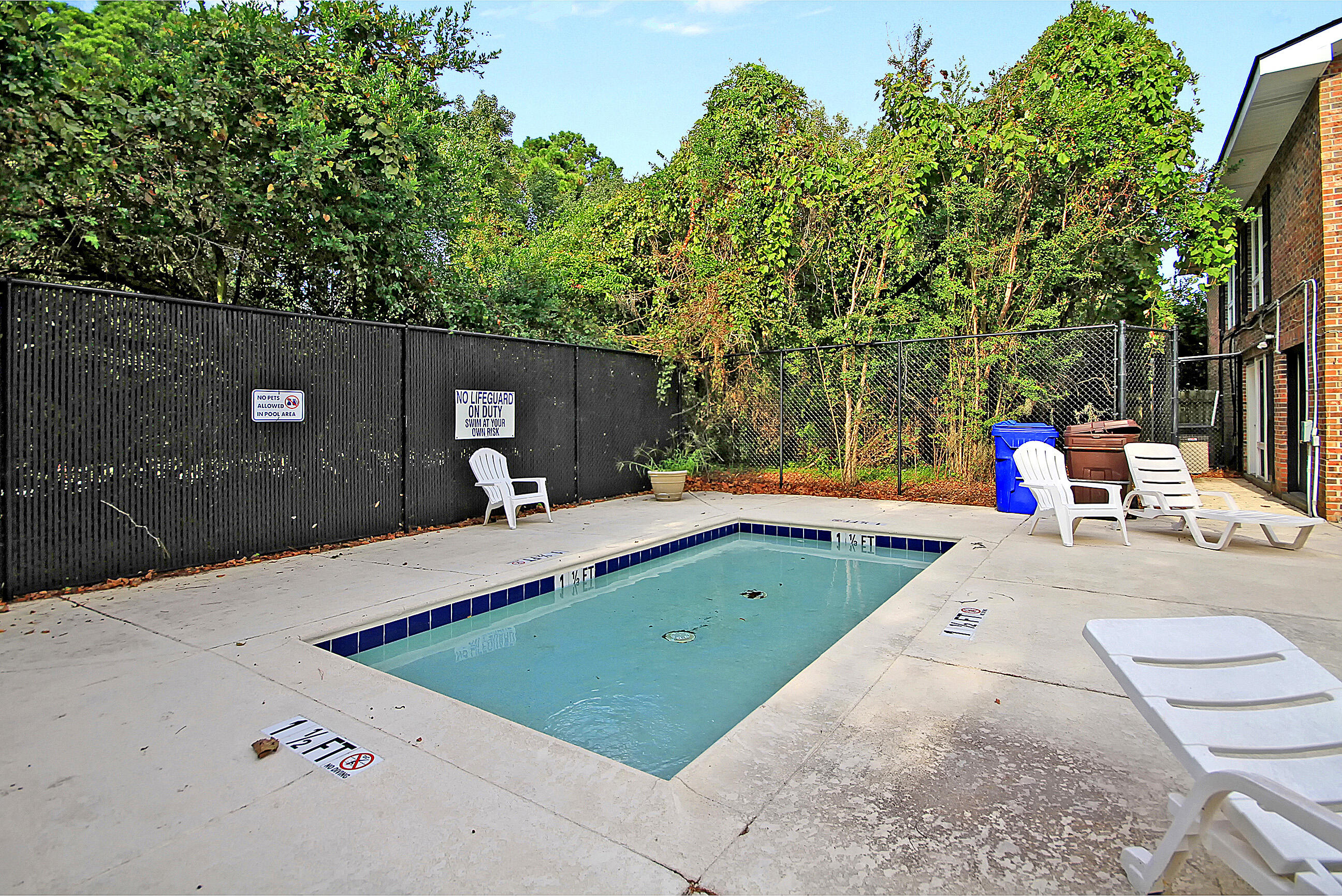 233 Heritage Circle